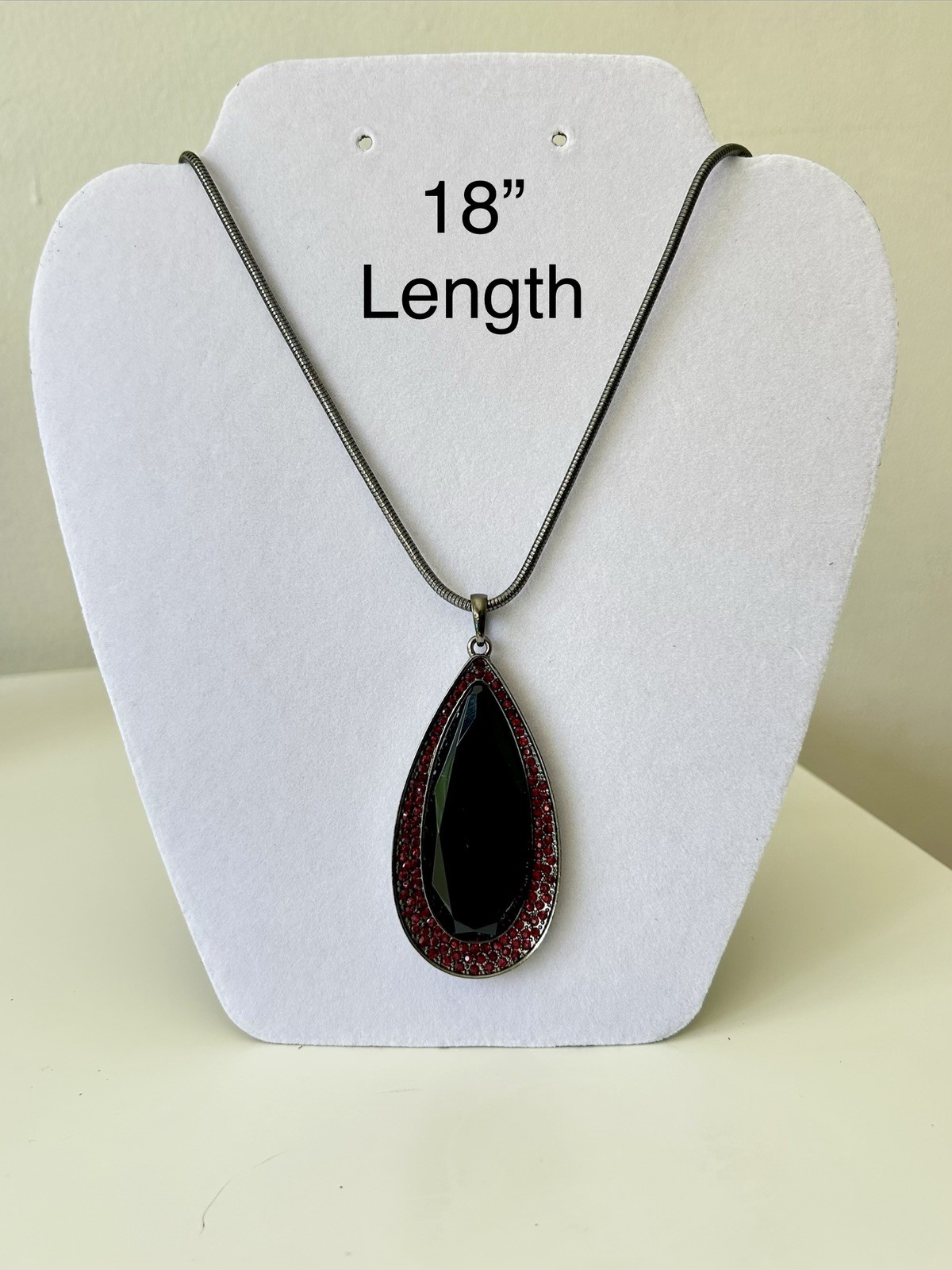 Lot of 6 Statement Costume Necklaces Red Black Gray Vintage Style.