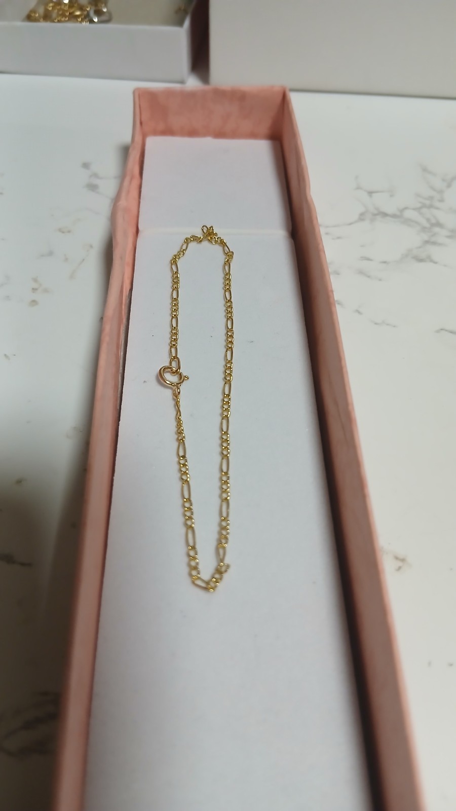 9ct Yellow Gold Bracelet.