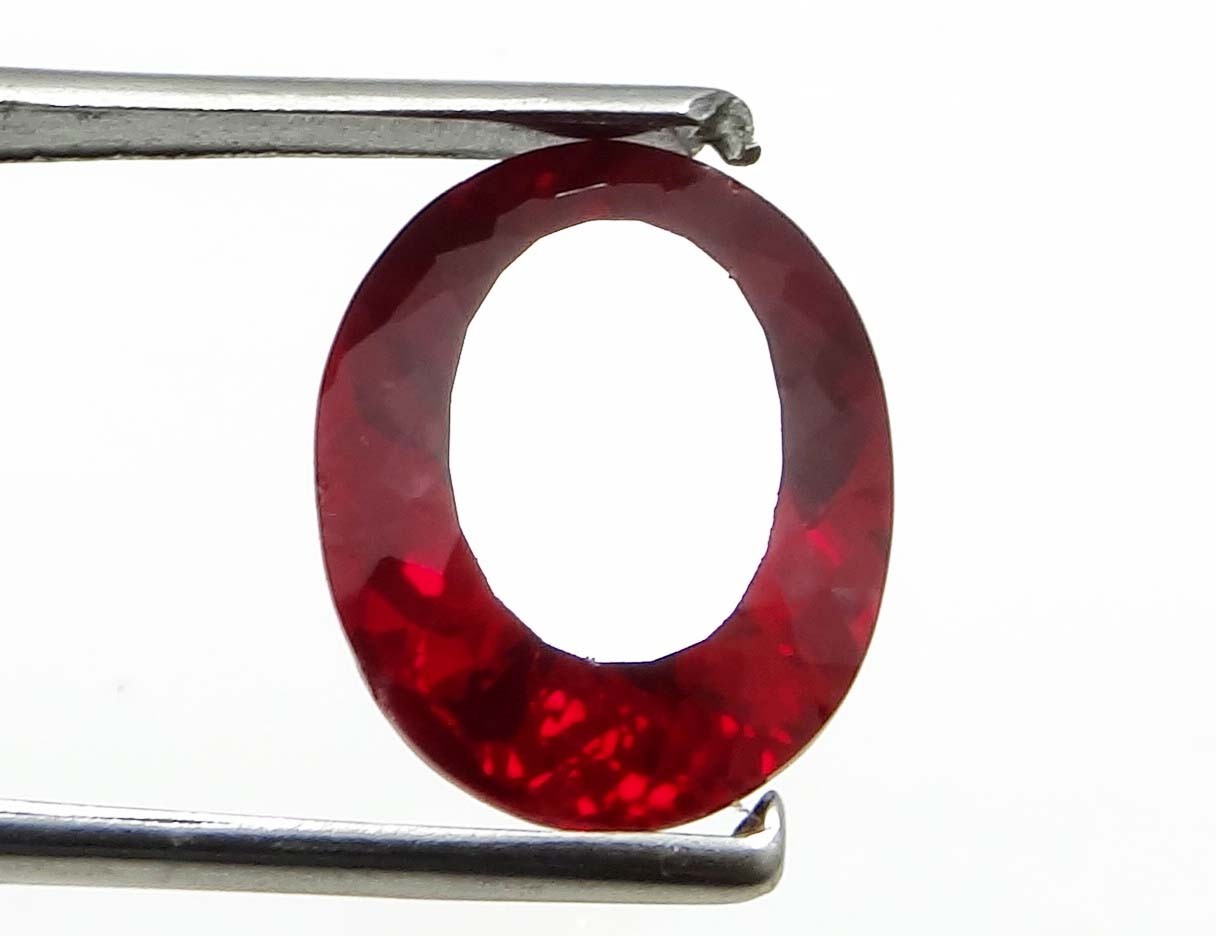 NATURAL 12.00 CTS PIGEON BLOOD RED RUBY oval GEMSTONE CERTIFIED