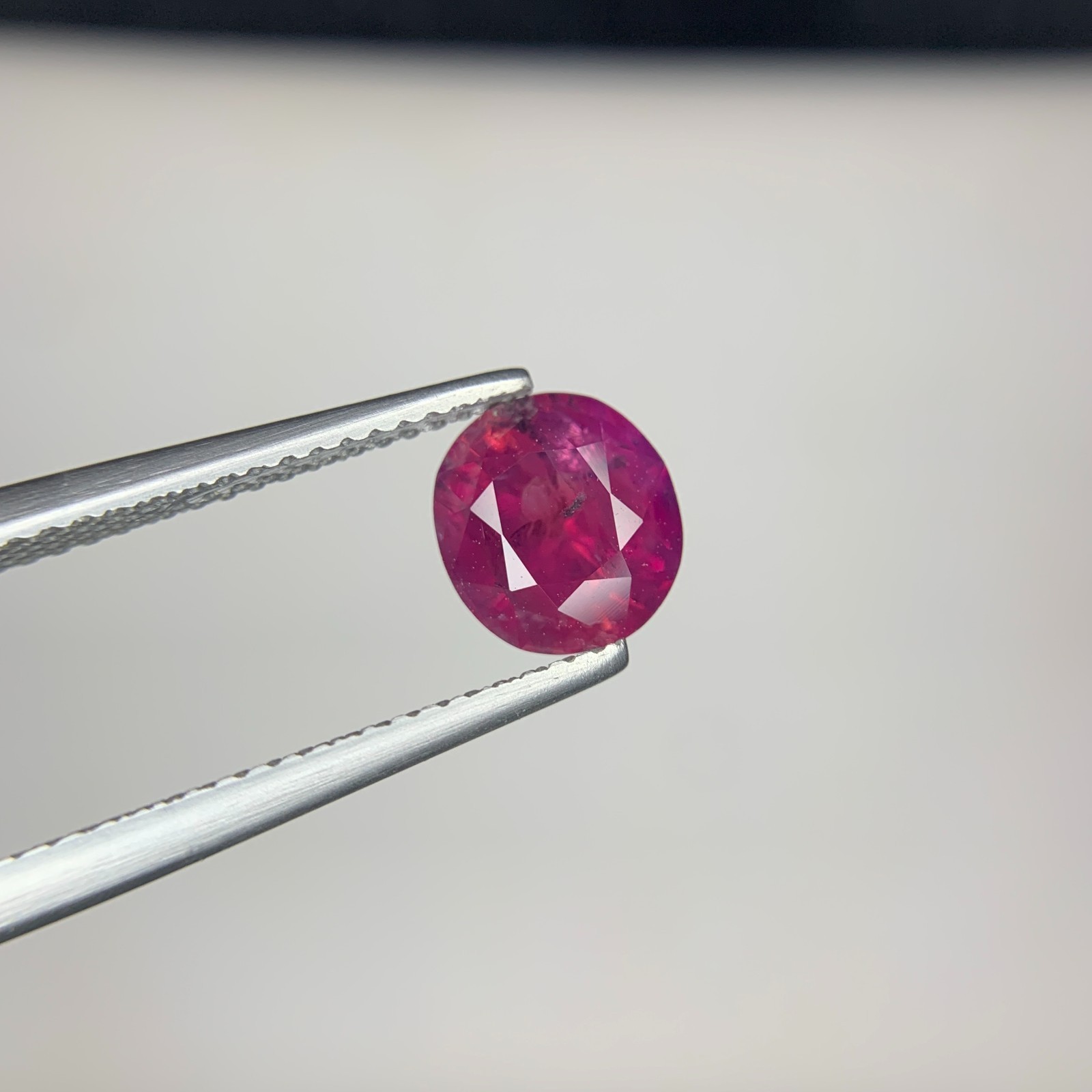 2.17 Ct Natural Kashmir Ruby Oval Shape Loose Gemstone