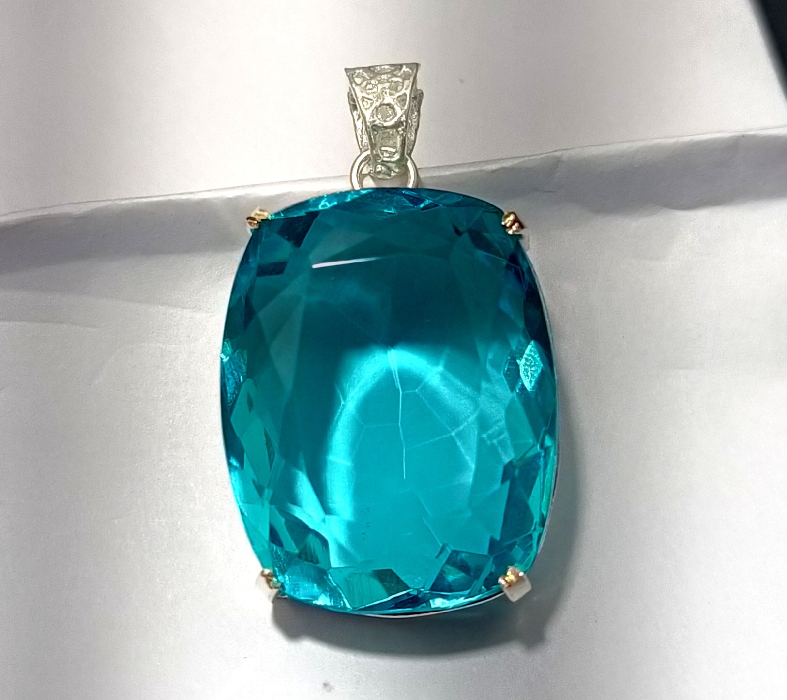 125.50 Ct Natural Blue Topaz 925 Solid Silver Pendant Certified Loose Gemstone
