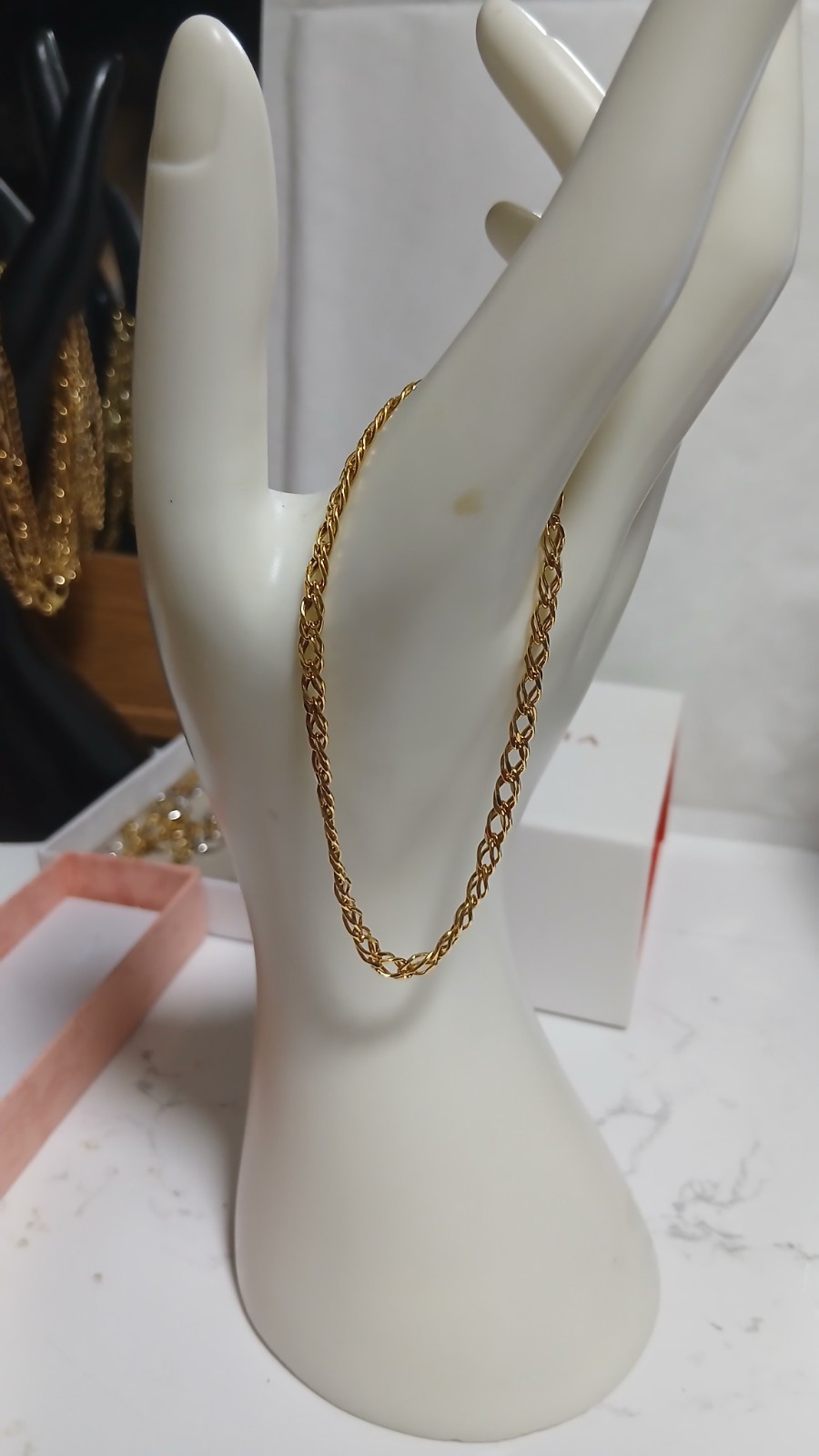 9ct Yellow Gold Bracelet.