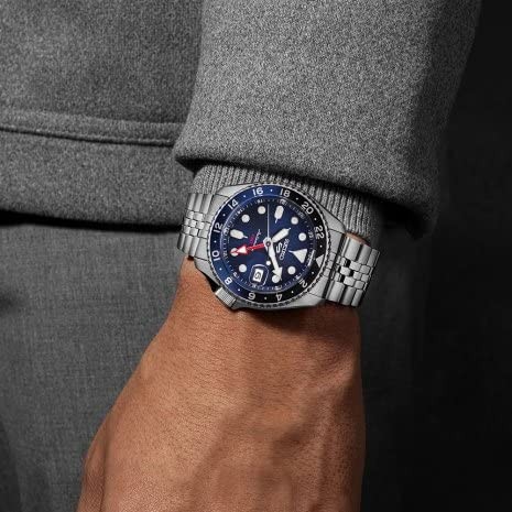 Seiko Analog RELOGIO SEIKO 5 (Not applicable) SSK003K1 Men’s Silver