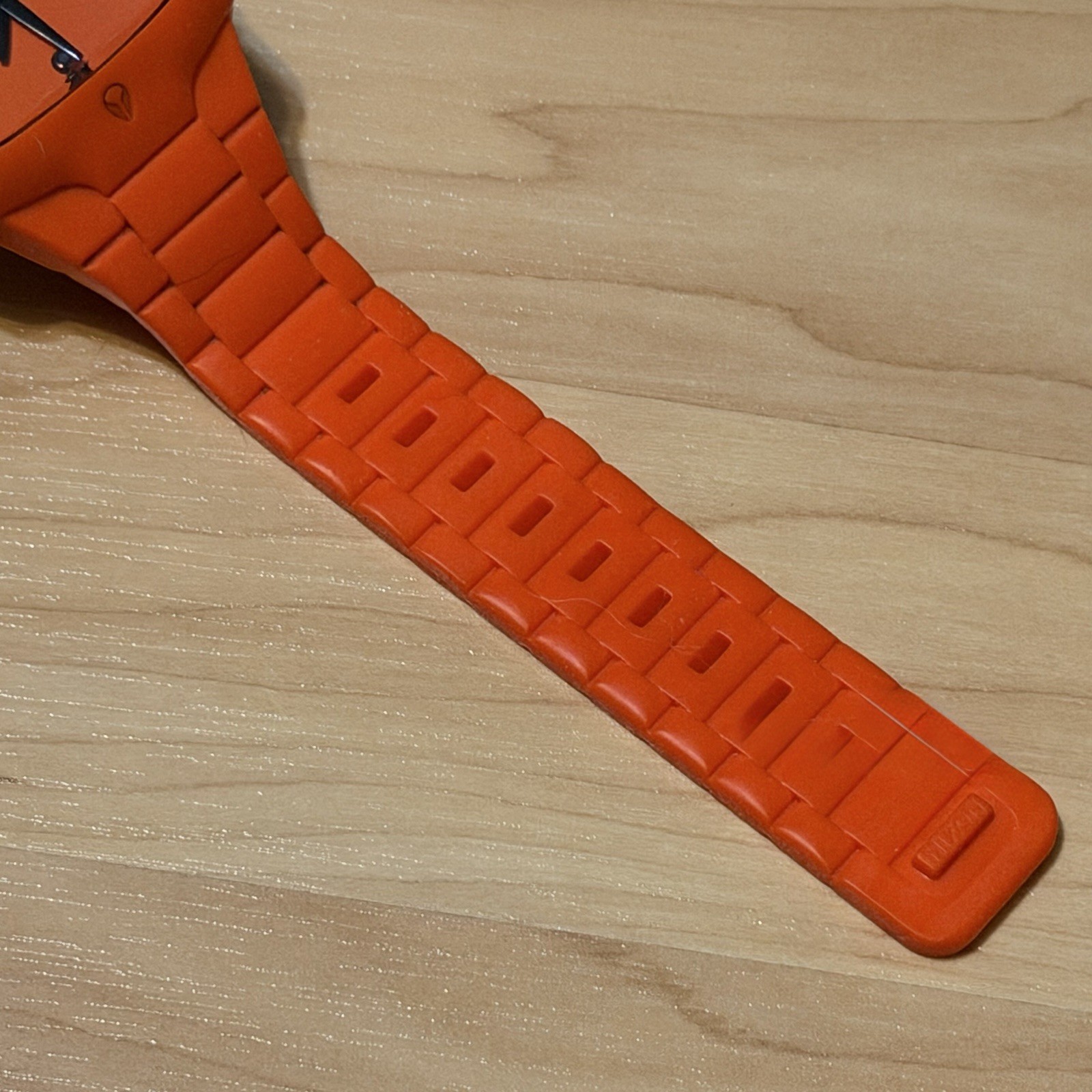 Nixon The Rubber Player “Yes It’s Real” Orange Surf Men’s Analog Watch RUNNING