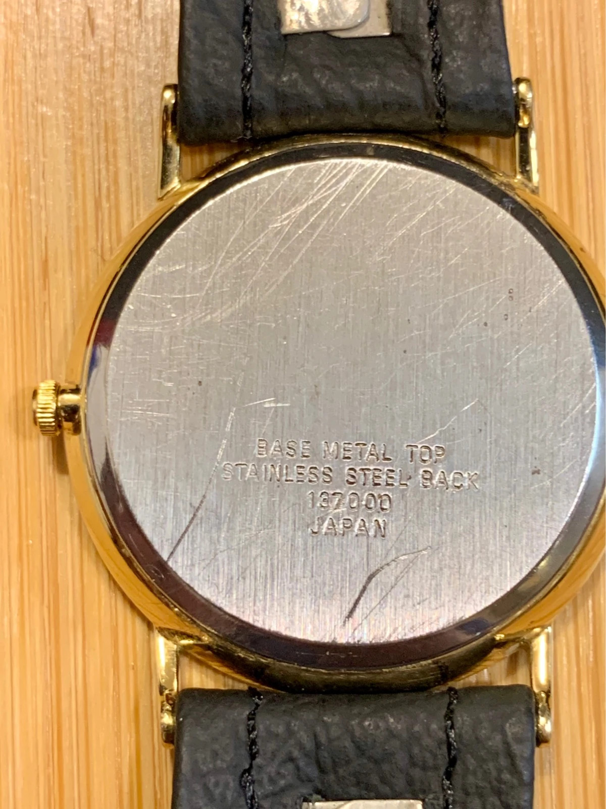 Accurist Ultra Slim Watch 31mm Black Dial Gold Tone New Leather Strap Working