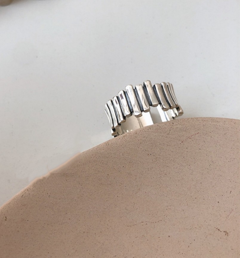 Silver Plated Alloy Irregular Wavy Stripe Splicing Women’s Open Band Ring