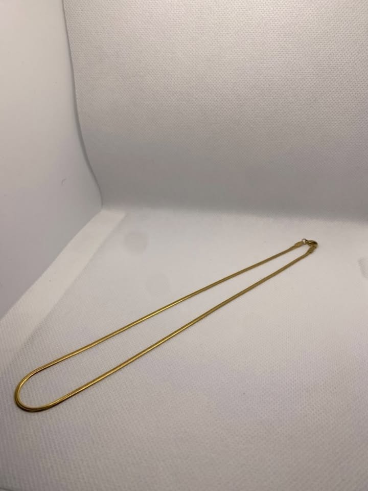 Vintage Yellow Gold Snake Chain Necklace Round Smooth Sleek Women Men Jewelry