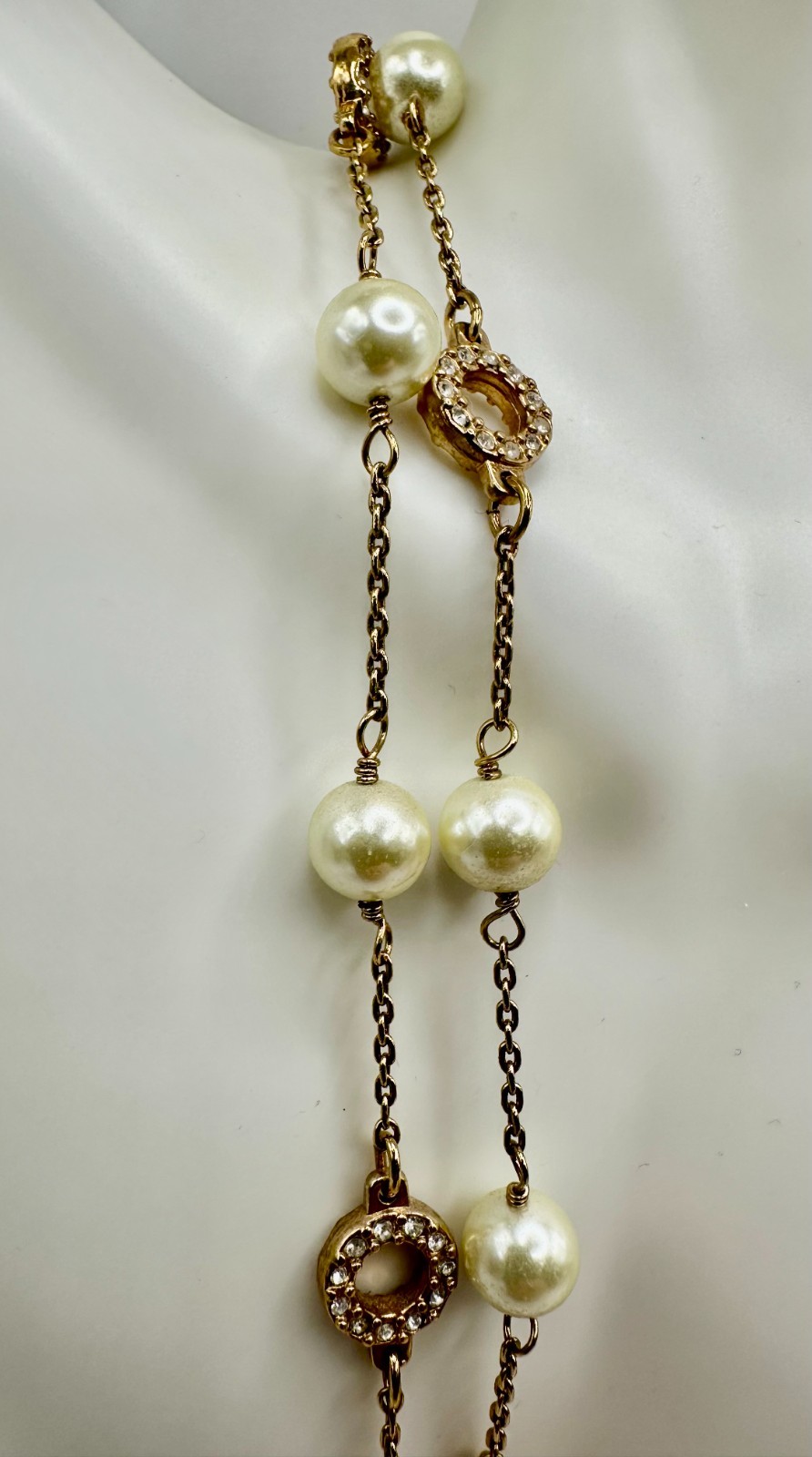 J.Crew signed chain Eternity link faux pearl Necklace rhinestone gold tone 32″L