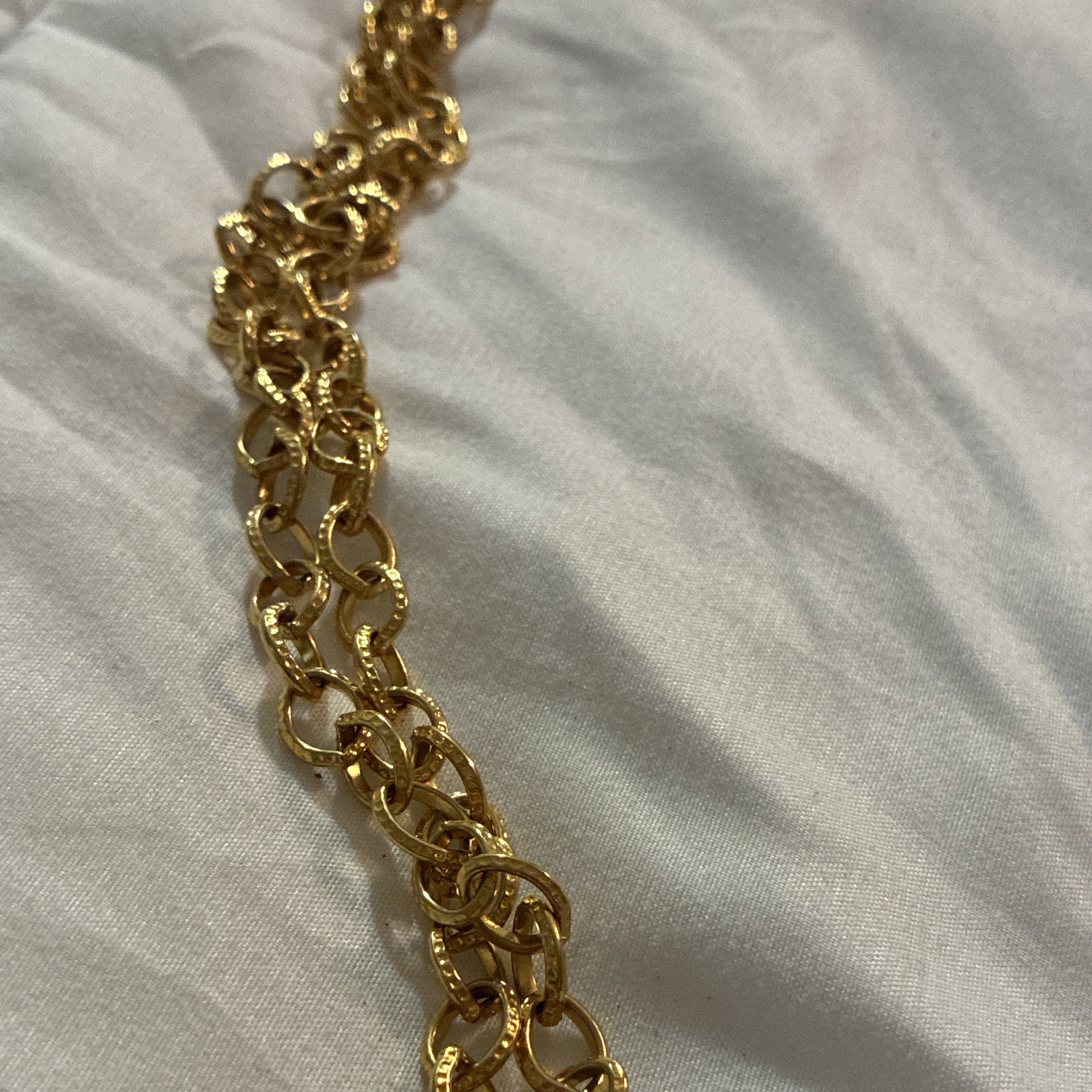 VTG Gold Tone Cable Chain Necklace Clear Teardrop Crystal Pendant LIZ CLAIBORNE