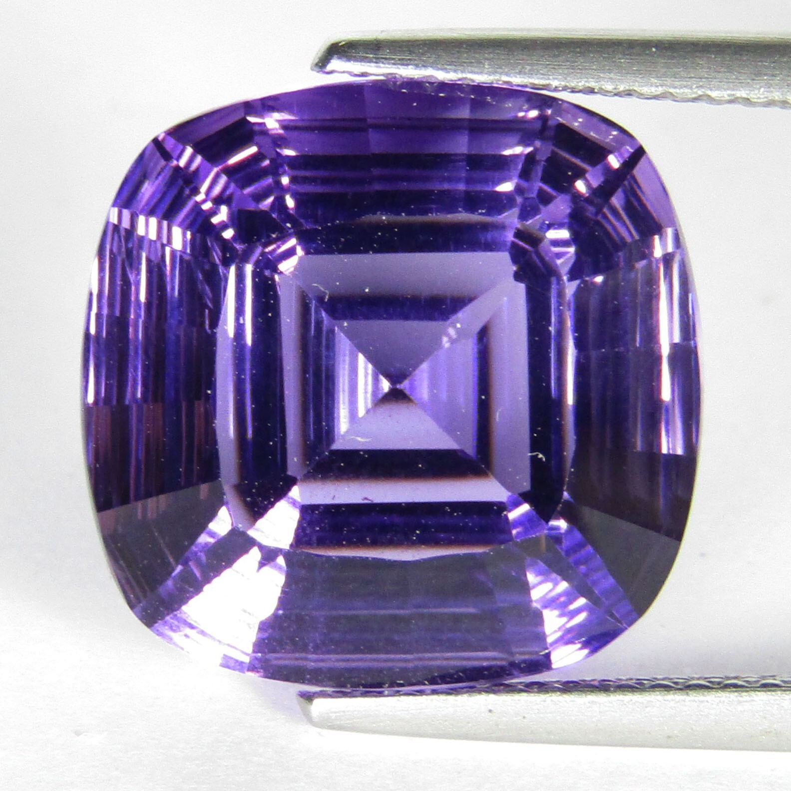 19.80Cts Genuine Natural Amethyst 16.7mm Fashion Cushion Cut Loose Gemstone