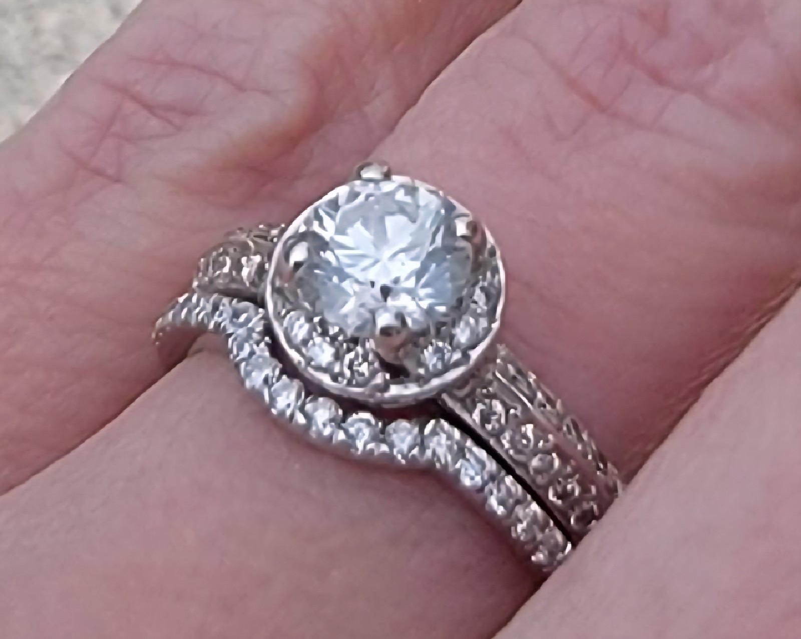 Beautiful Vintage 14k White Gold Diamond Wedding Set. Size 5.75-6.