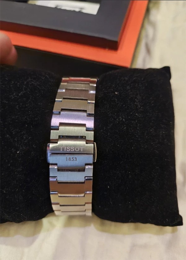 Tissot PRX Men’s Grey/Silver Dial 40mm Quartz Calendar Watch T137.410.11.031.00