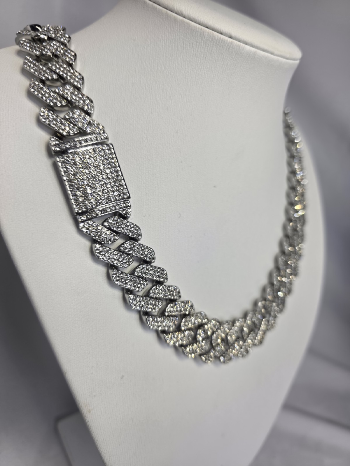 24” 3 Row Moissanite Cuban Link Chain in 925 Sterling Silver.
