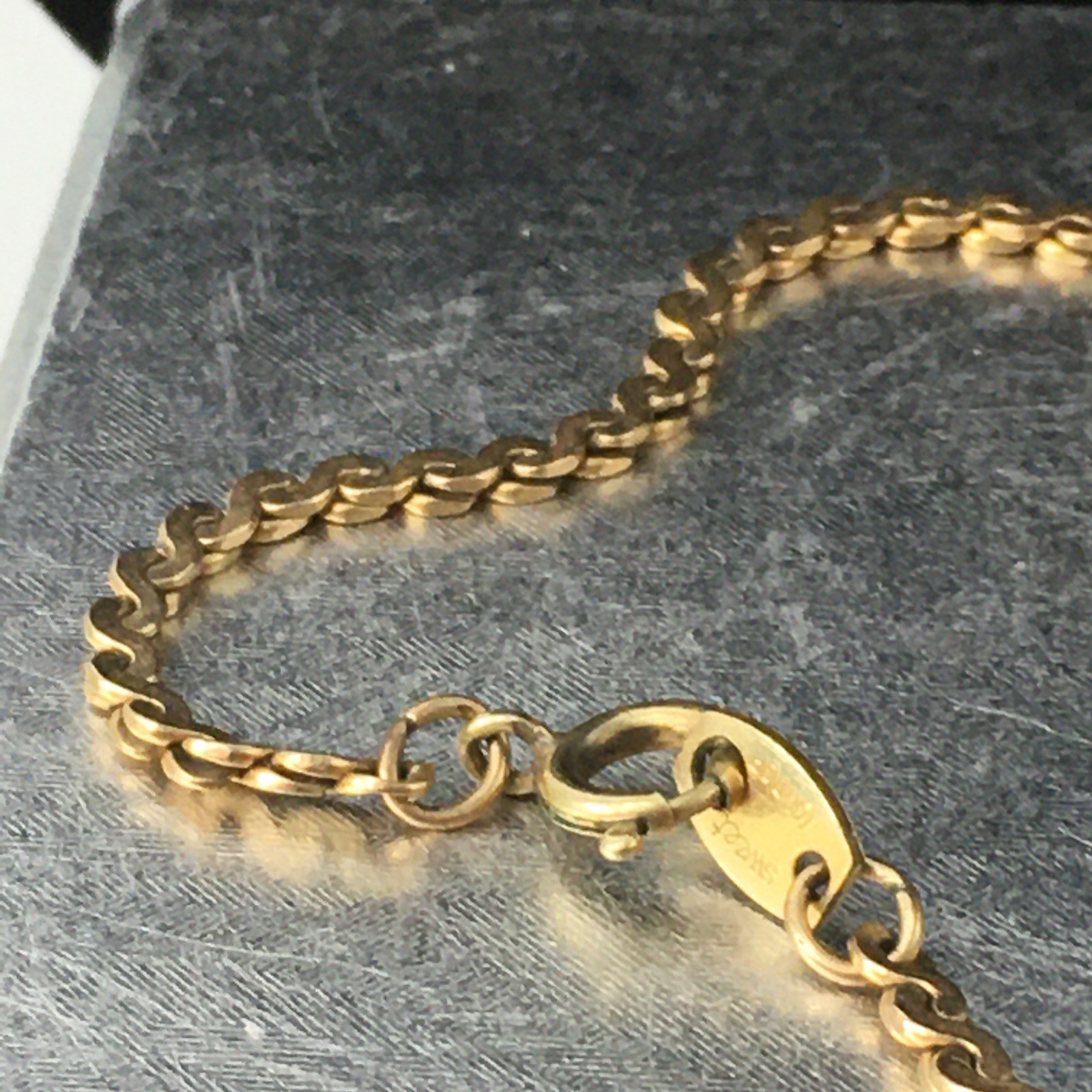 Vtg SWEET 1/20 14k Gold Filled Twist Chain Bracelet 8.5″