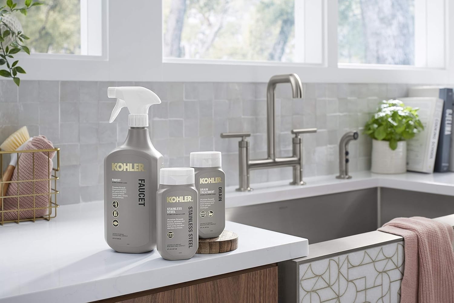 8 FL Oz Stainless Steel Cleaner – Polish & Protect Kitchen & Bathroom Surfaces
