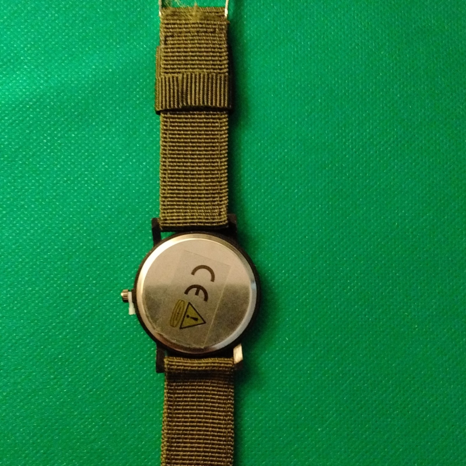 Analog Wristwatch Green Dial Arabic Numerals Black Case Green Nylon Strap