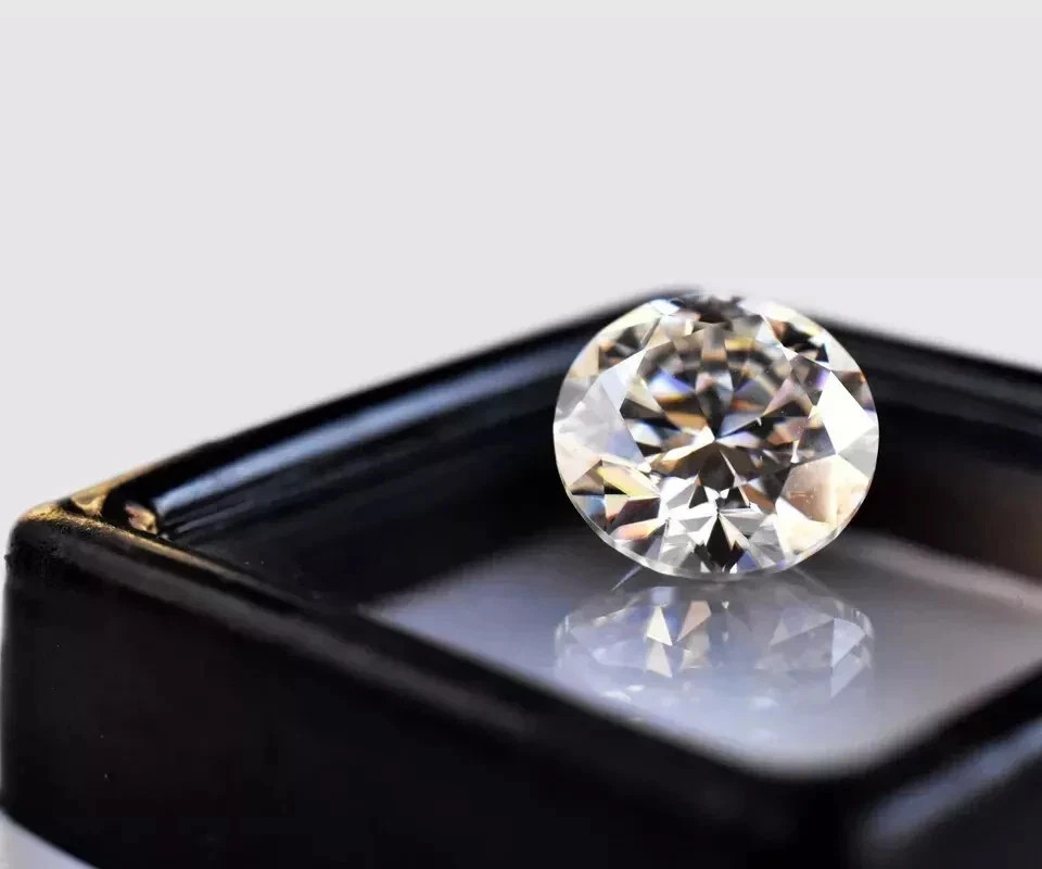 4.00 Carat Round Lab Grown Diamond D Color VVS1 Certified Loose CVD Stone