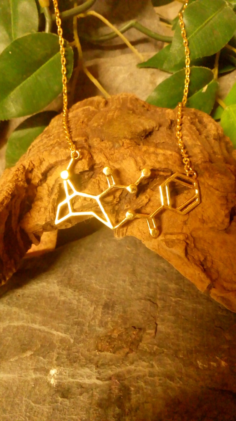 DOPAMINE SEROTONIN Molecule DNA genetic structure pendant necklace BRASS India