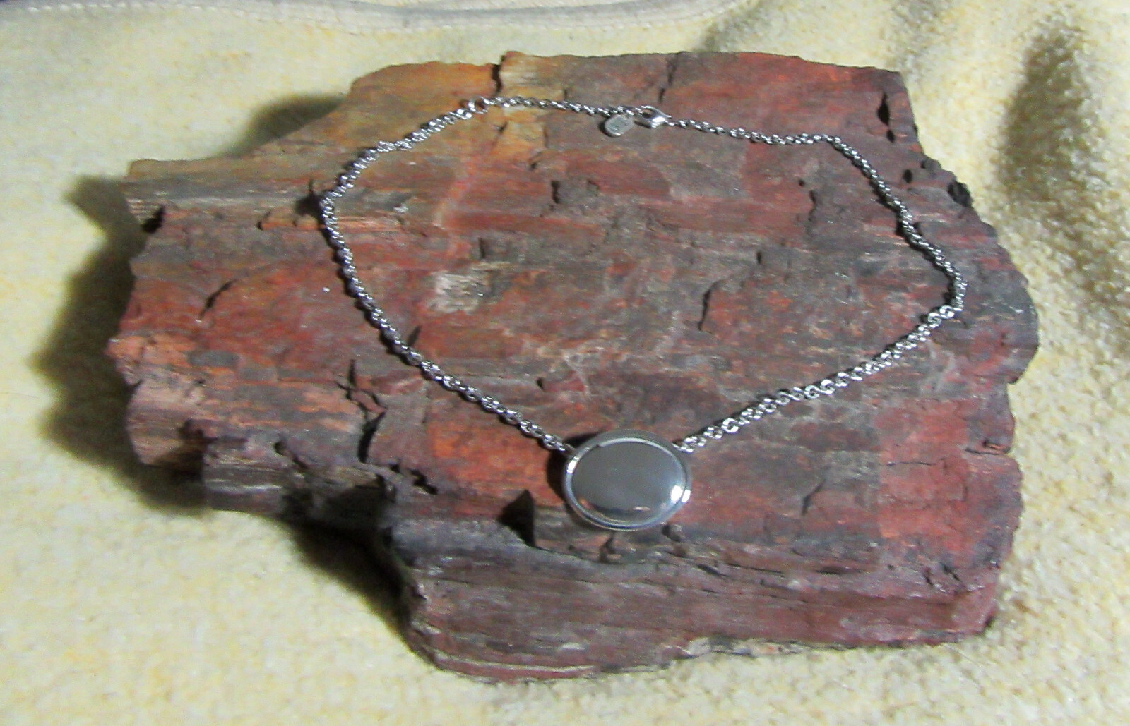James Avery 925 Silver Engravable Oval Pendant Necklace 15-17 Inches Adjustable