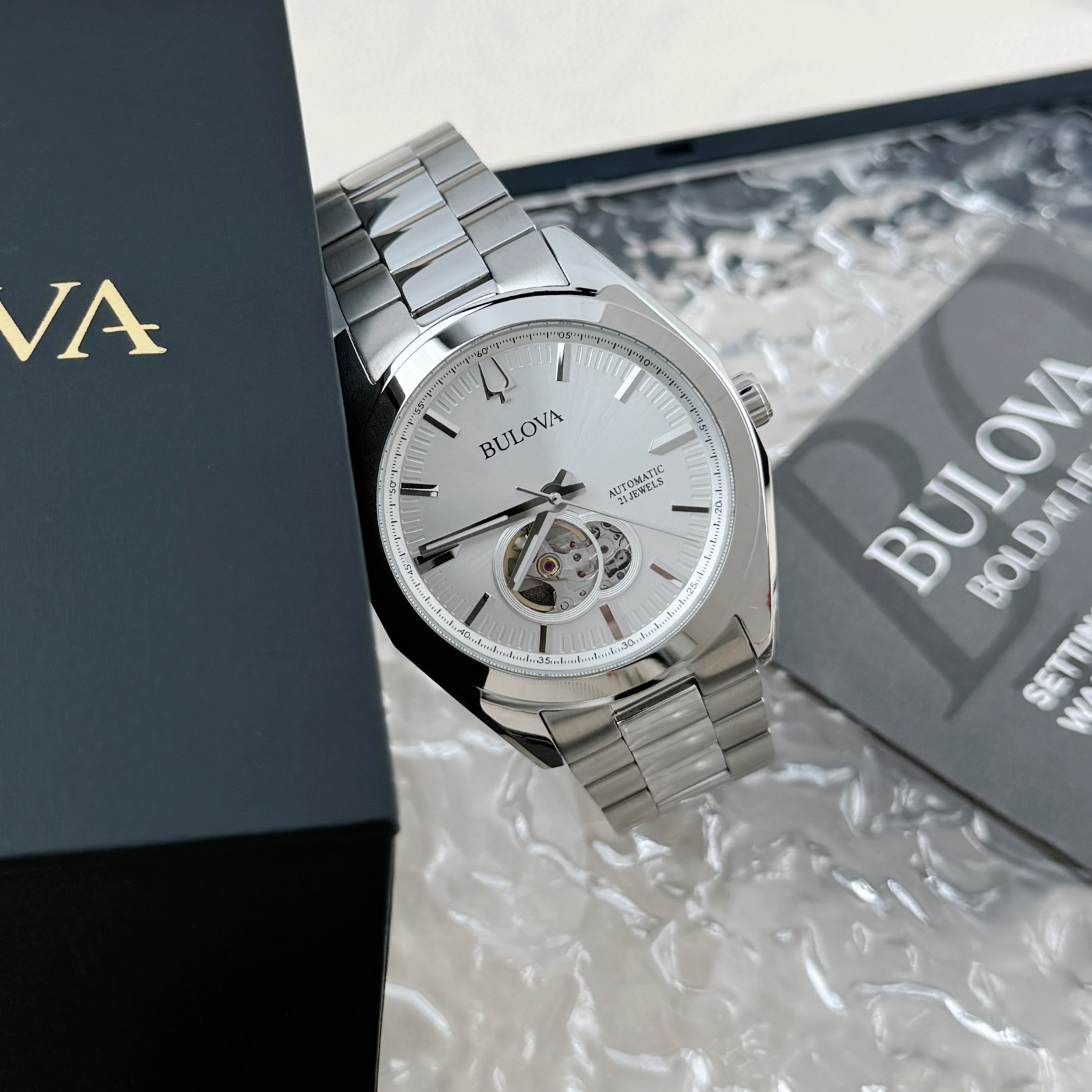 Bulova Classic Surveyor Automatic silver-tone Dial Men’s watch 96A274