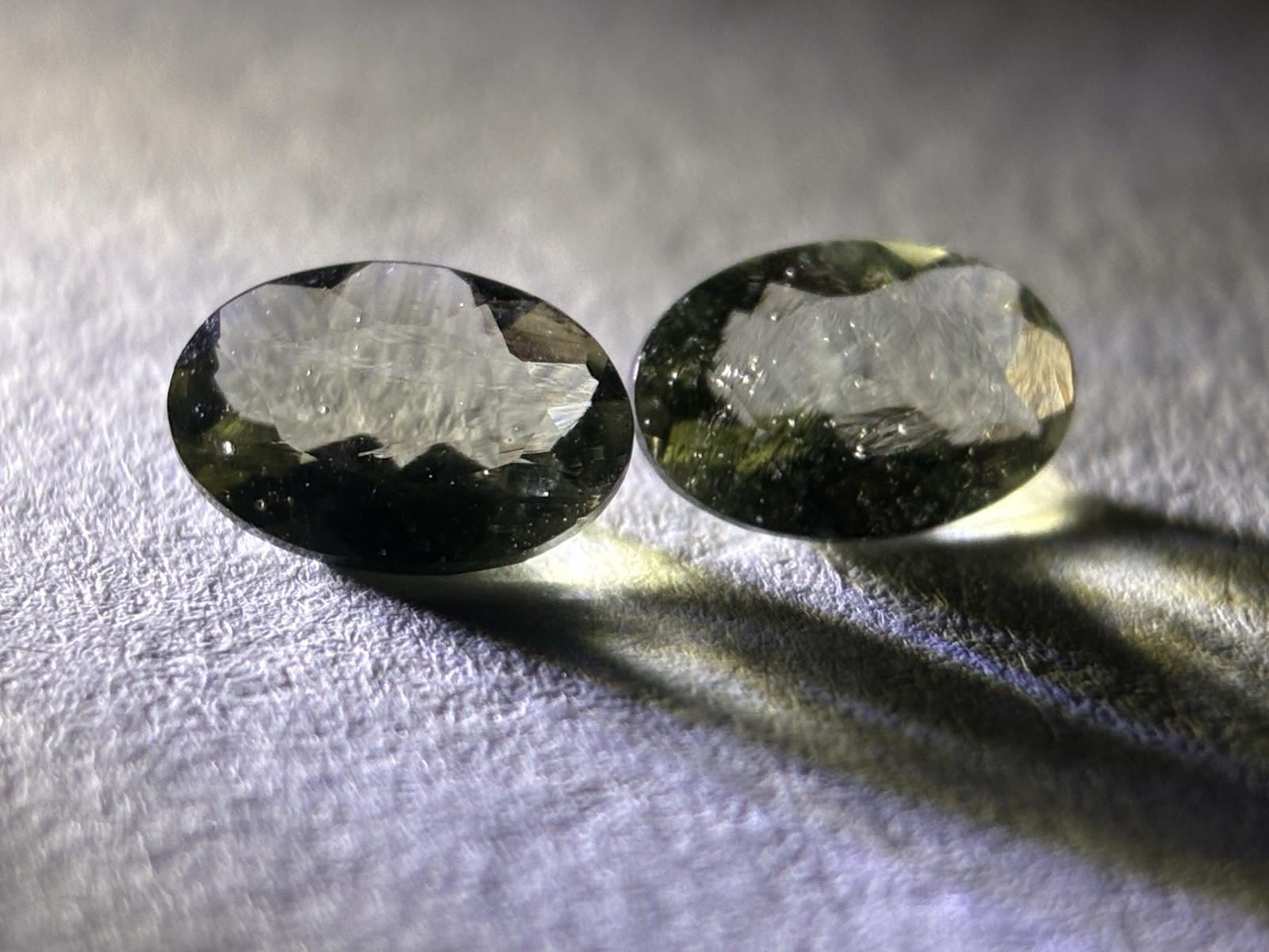 Moldavite 6×4 mm Oval Cut Loose Gemstone Matching Set Czech Republic 2 Pieces