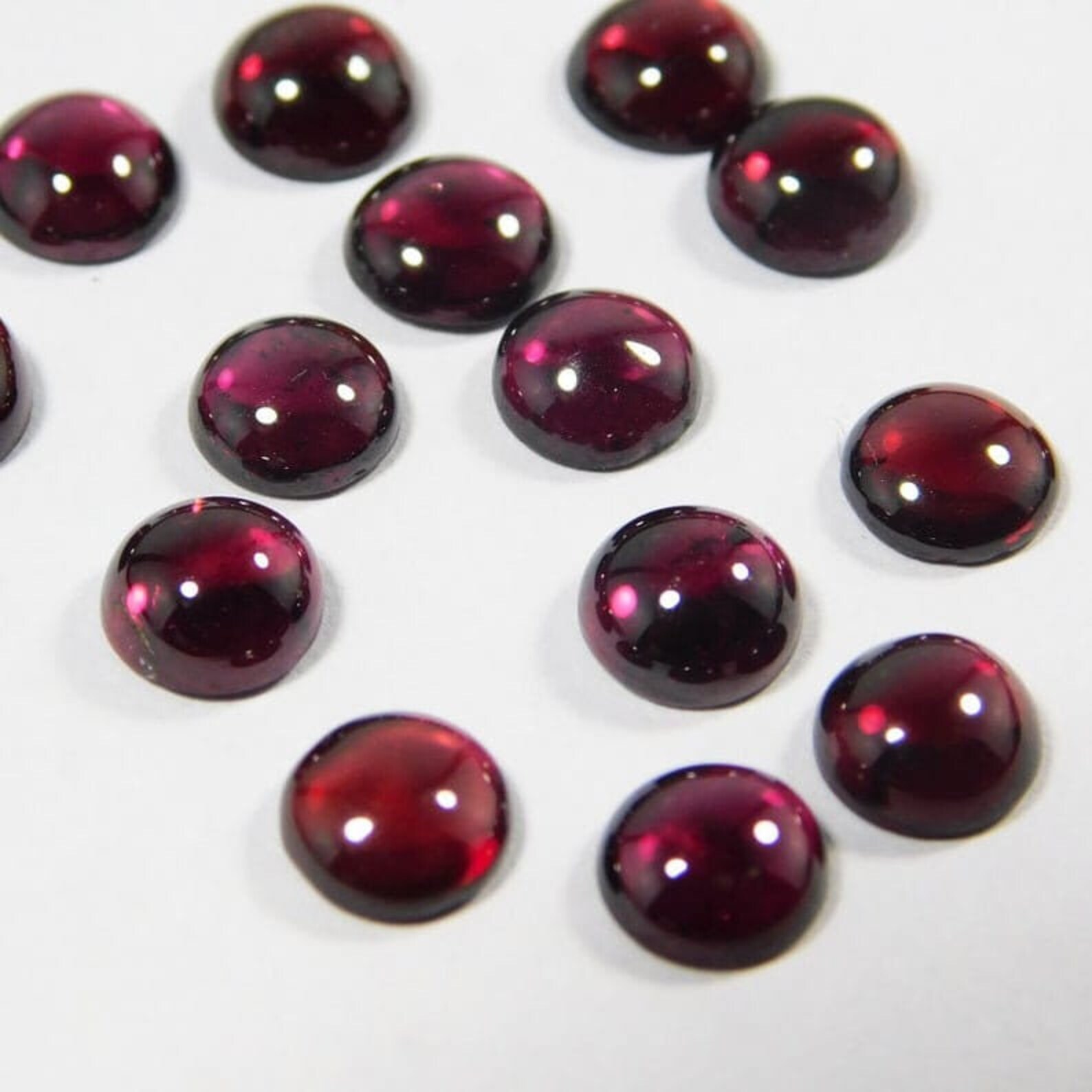 Natural Garnet Round Shape Calibrated Cabochons loose gemstone 3mm-10mm