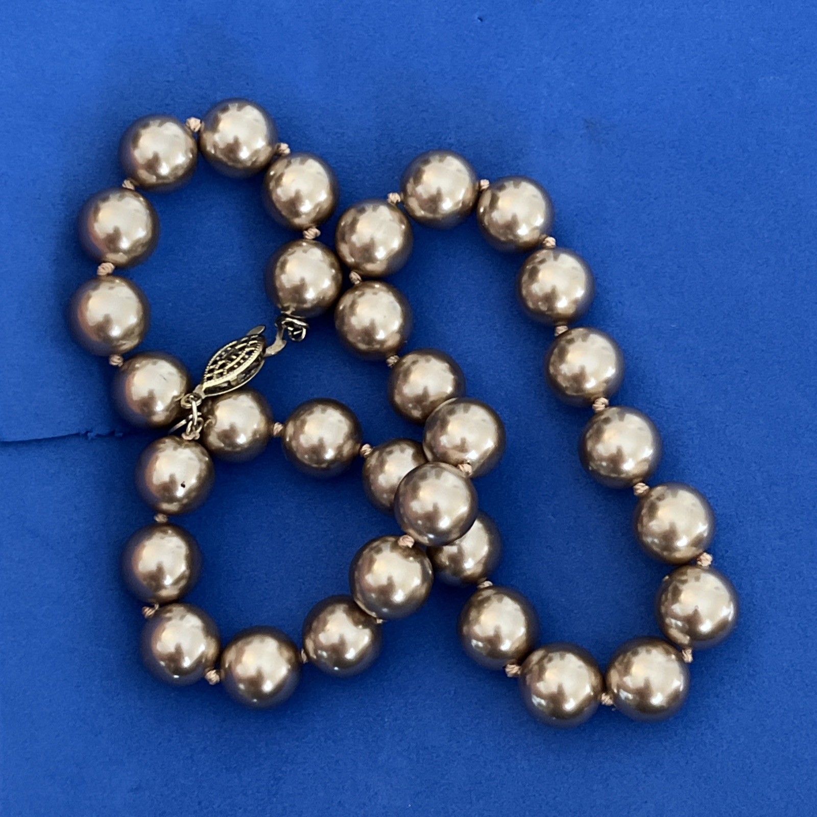 Vintage Light Chocolate 18” Glass Faux Pearls RMN Signed Good Condition