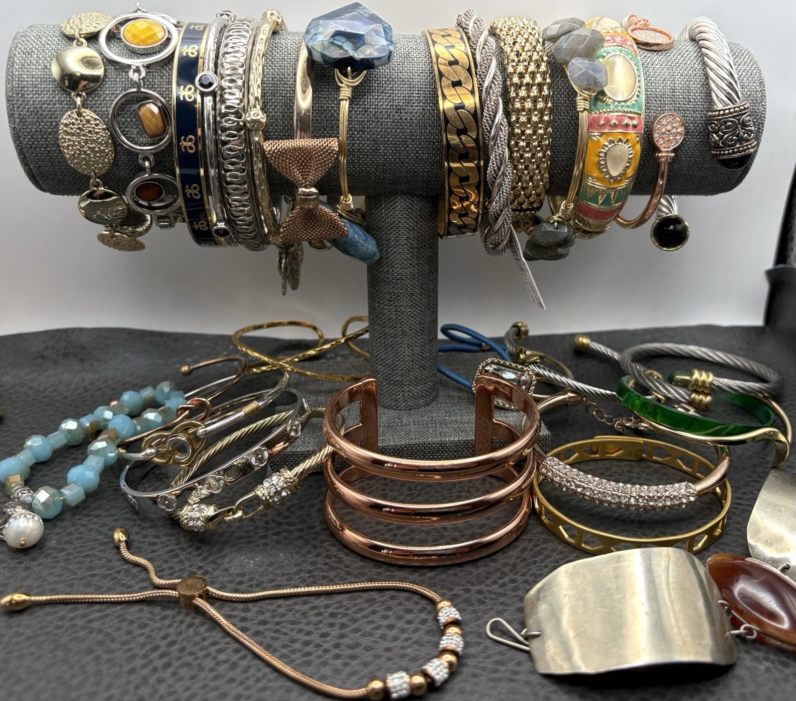 VTG – Modern Boho Ethnic Mixed Metals Jewelry Lot Bracelet Bangle Cuff