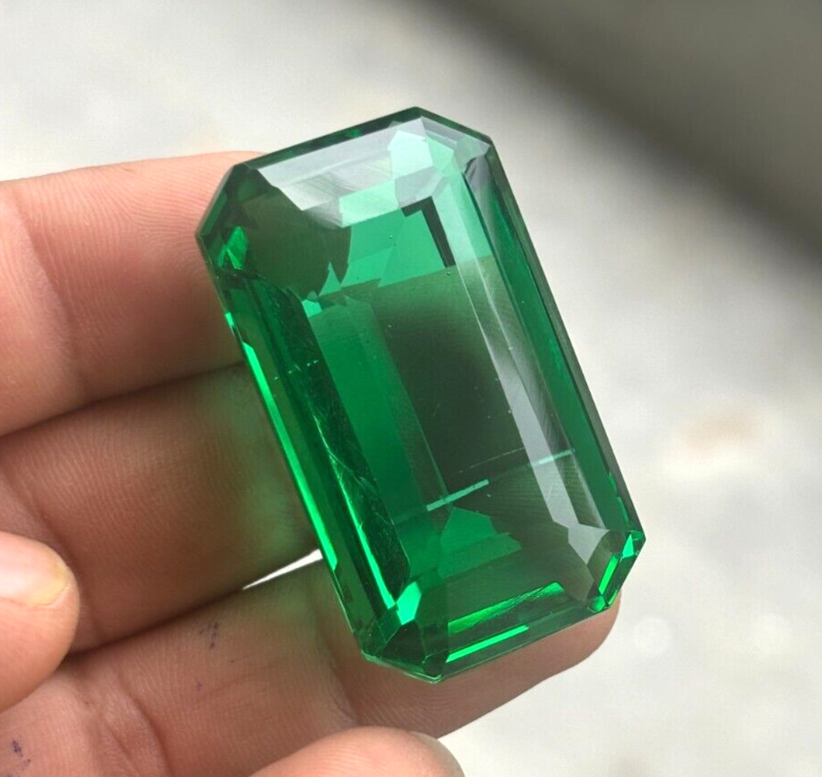 Natural Colombian 155 Cts Rich Green Emerald Shape Loose Certified Gemstone