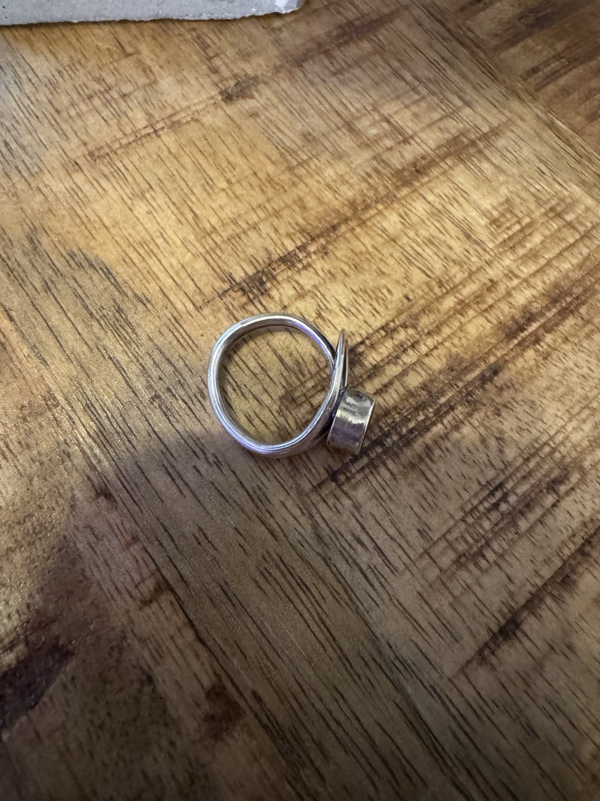 Silver handmade Wrap unique Ring Size 8 Round Black Onyx Bezel Set