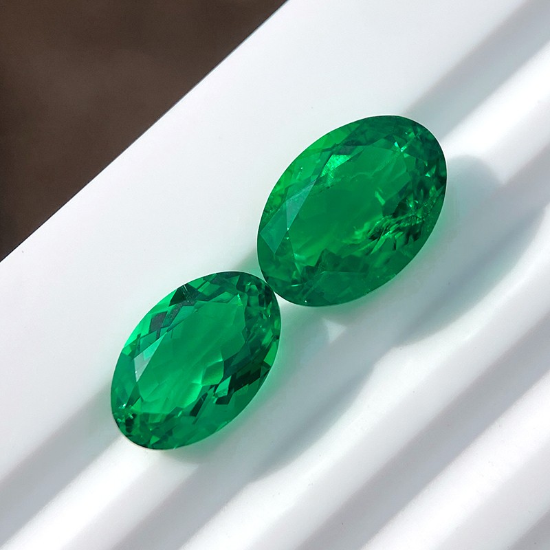 Lab Grown Columbia Emeralds 0.5-5ct Oval Cut Gemstone VVS1 for Jewelry AGL