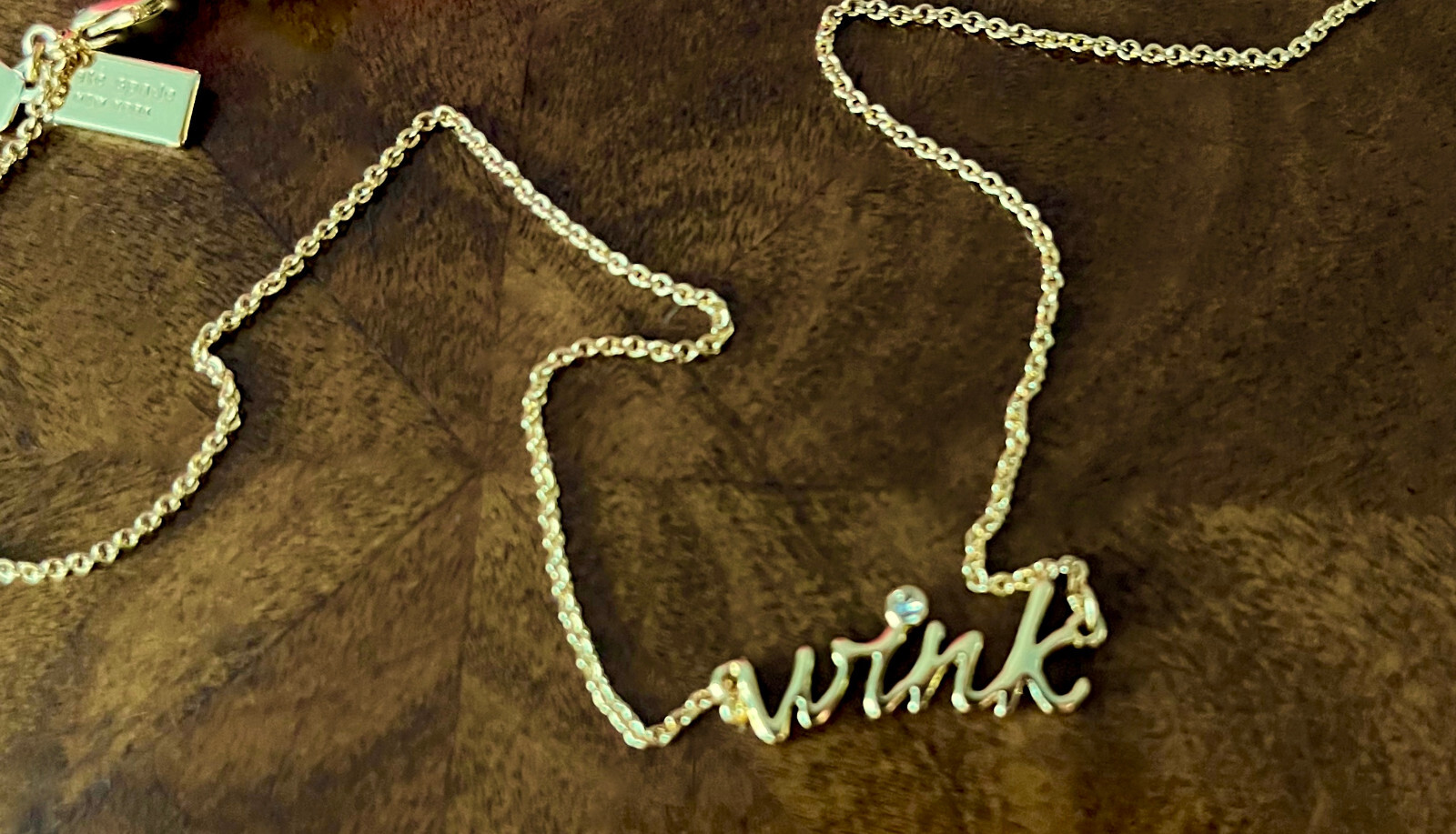Kate Spade 2018 Say Yes Cursive WINK W/Gem Gold 16” With 2″ Extender Necklace