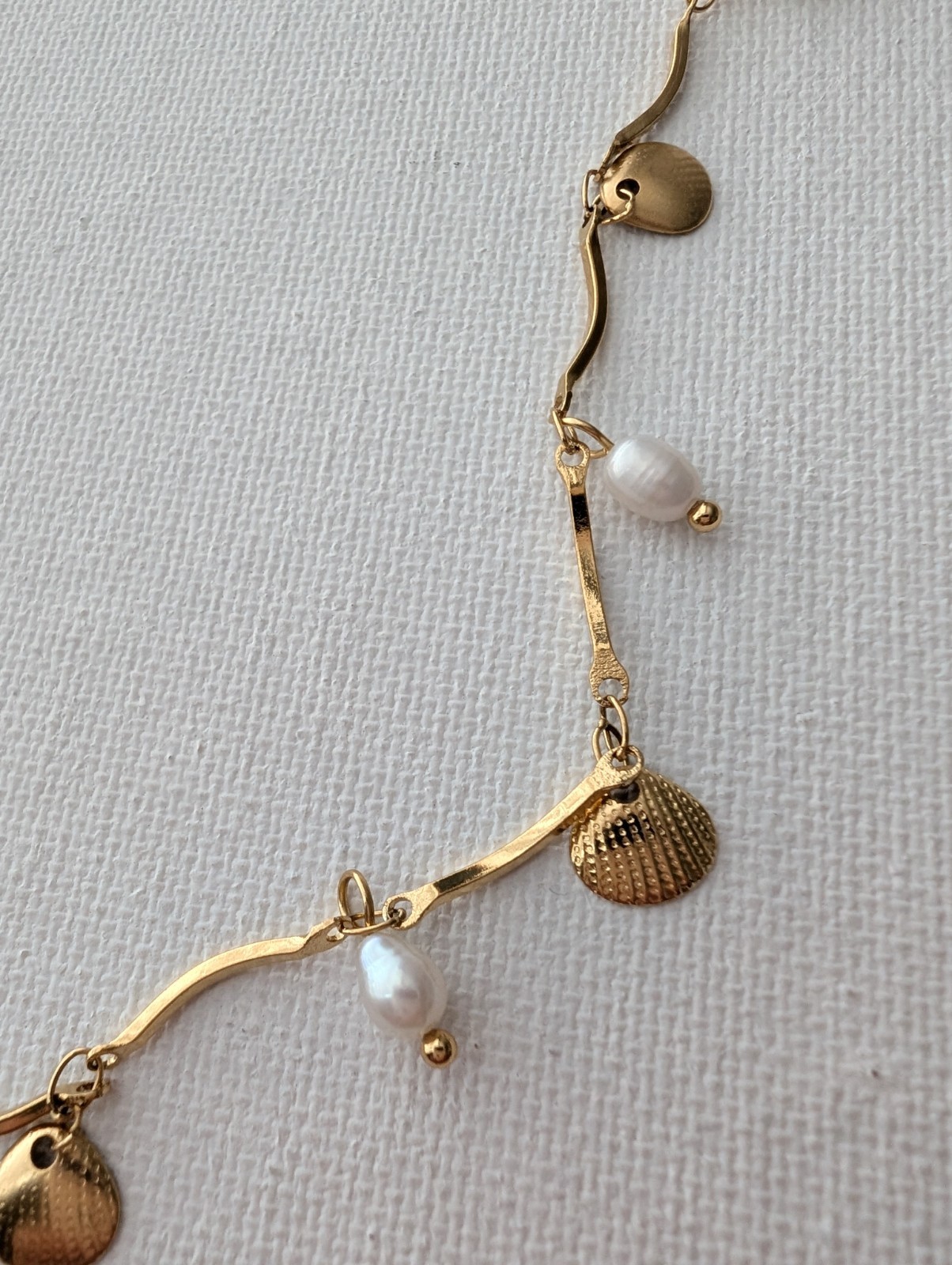 18k Gold Plated stainless Steel Baroque Pearls Shell Charm Necklace