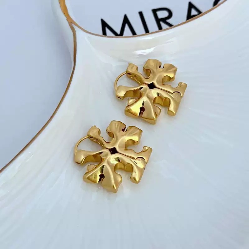 New Tory Gold Oversized Hidden Hinge Earrings with Jewelry Pouch Size:2.5cm