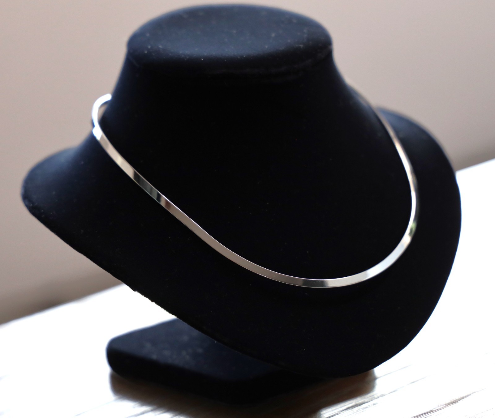 .925 Sterling Silver Plated Choker Collar Necklace Flat Fashion Jewelry