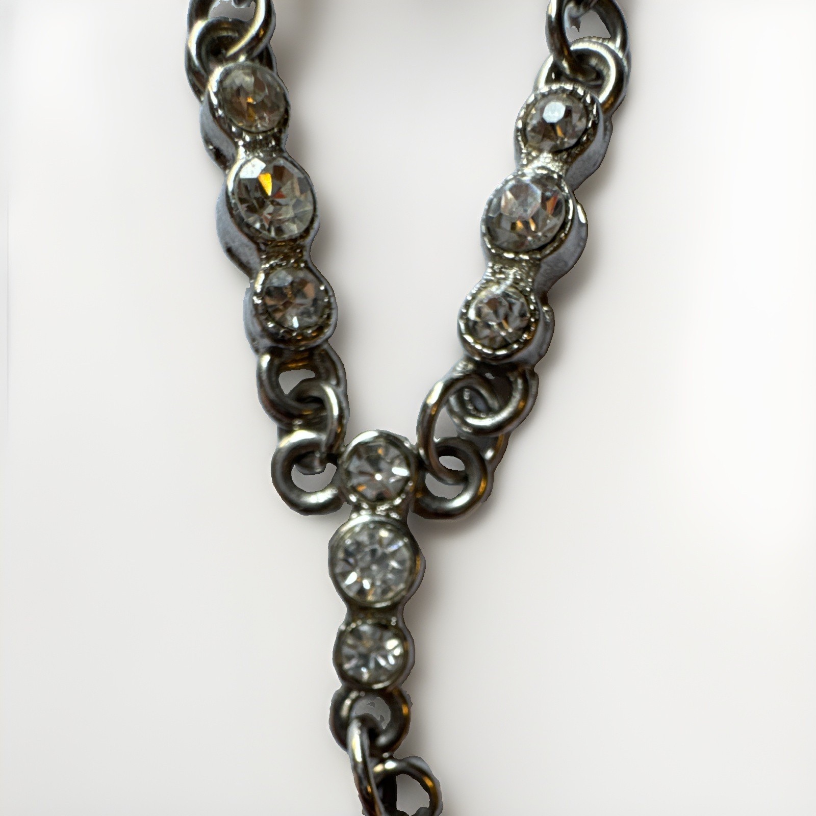 Silver Tone Teardrop Crystal Rhinestone Pendant Necklace Bezel Cable Chain