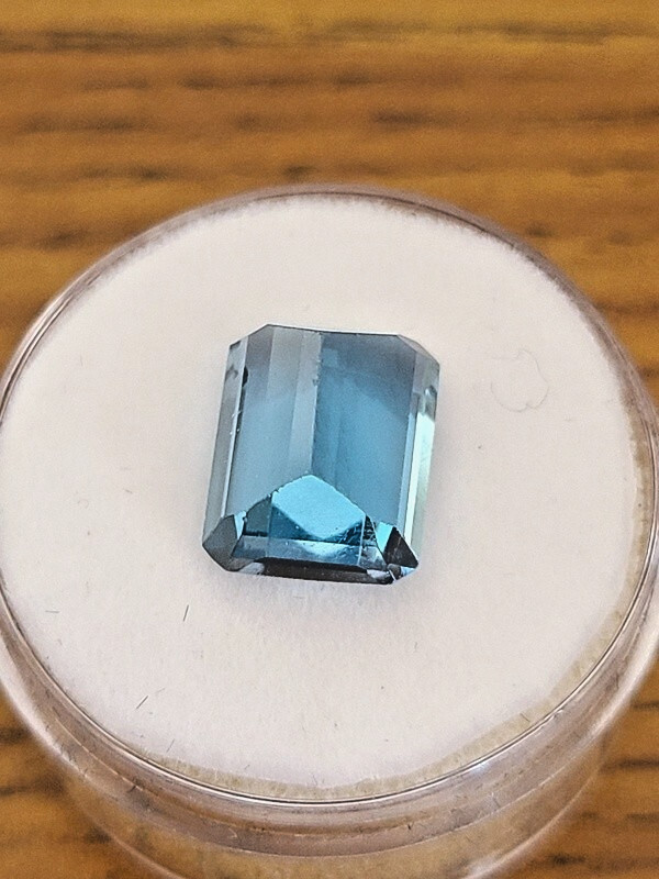 Blue Topaz 5.75 Ct. London Blue Topaz Gemstone Emerald 11 X 9 mm Loose Stone