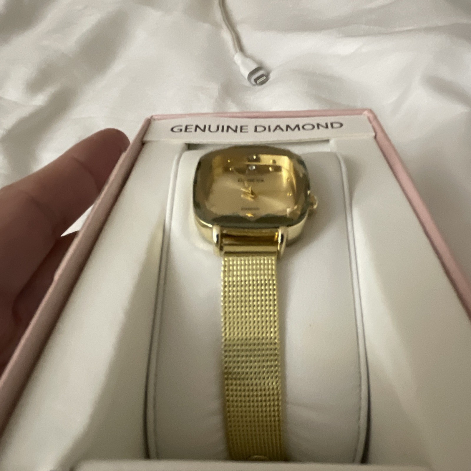 Geneva Genuine Diamond Collection Women’s Cushion Gold Quartz Mesh Watch Box