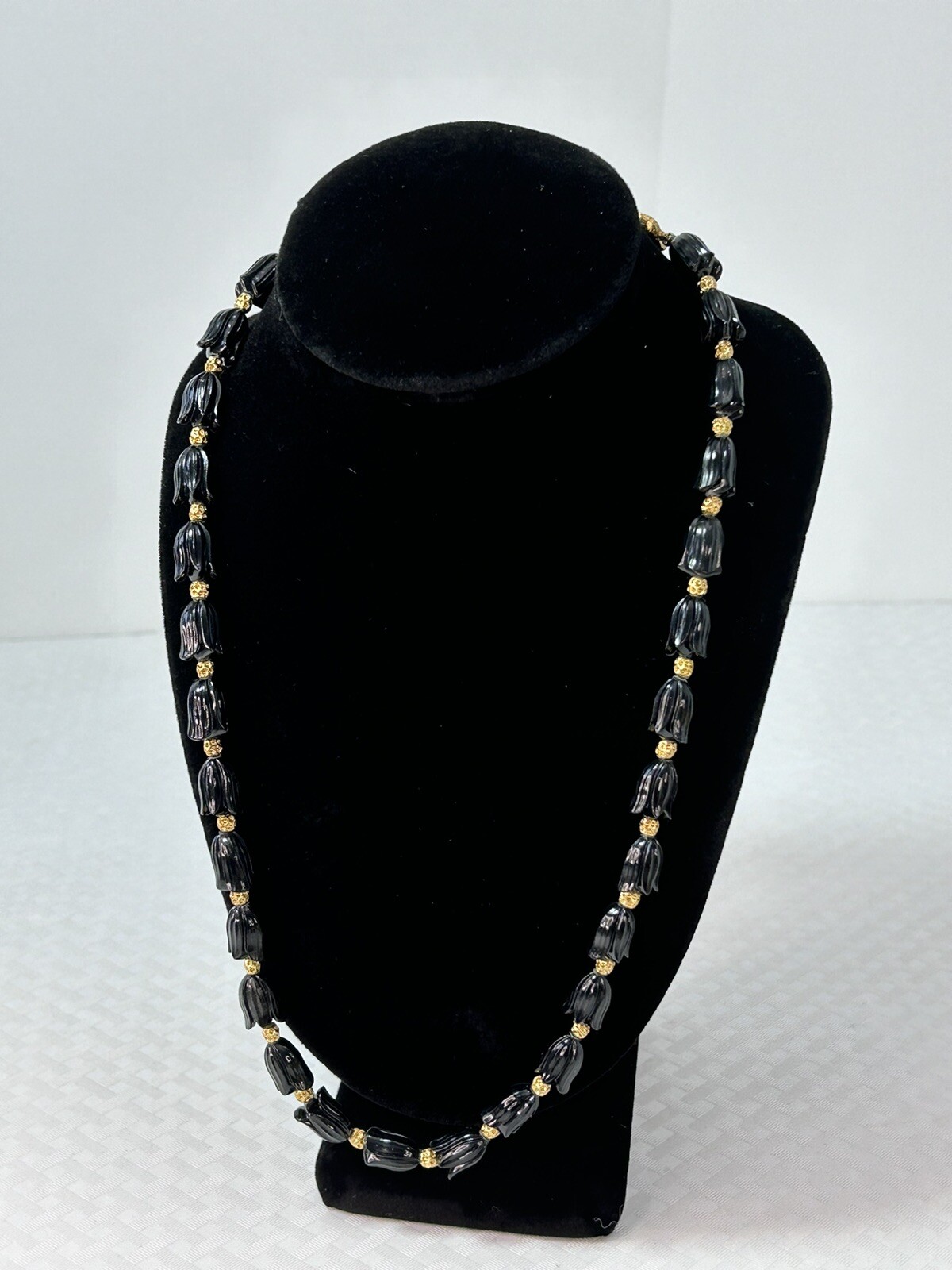 Vintage Black Tulip Shaped & Gold Bead Granny MCM Special Occasion Necklace