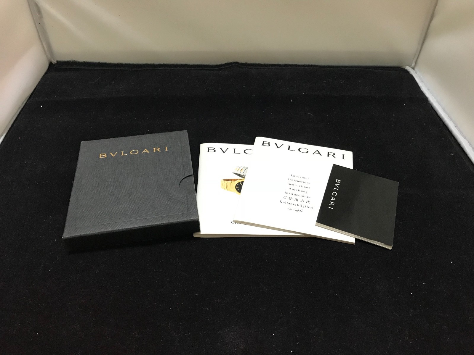 BVLGARI WATCH BOX CASE GUARANTEE100%Authentic CF5977-17 AS1