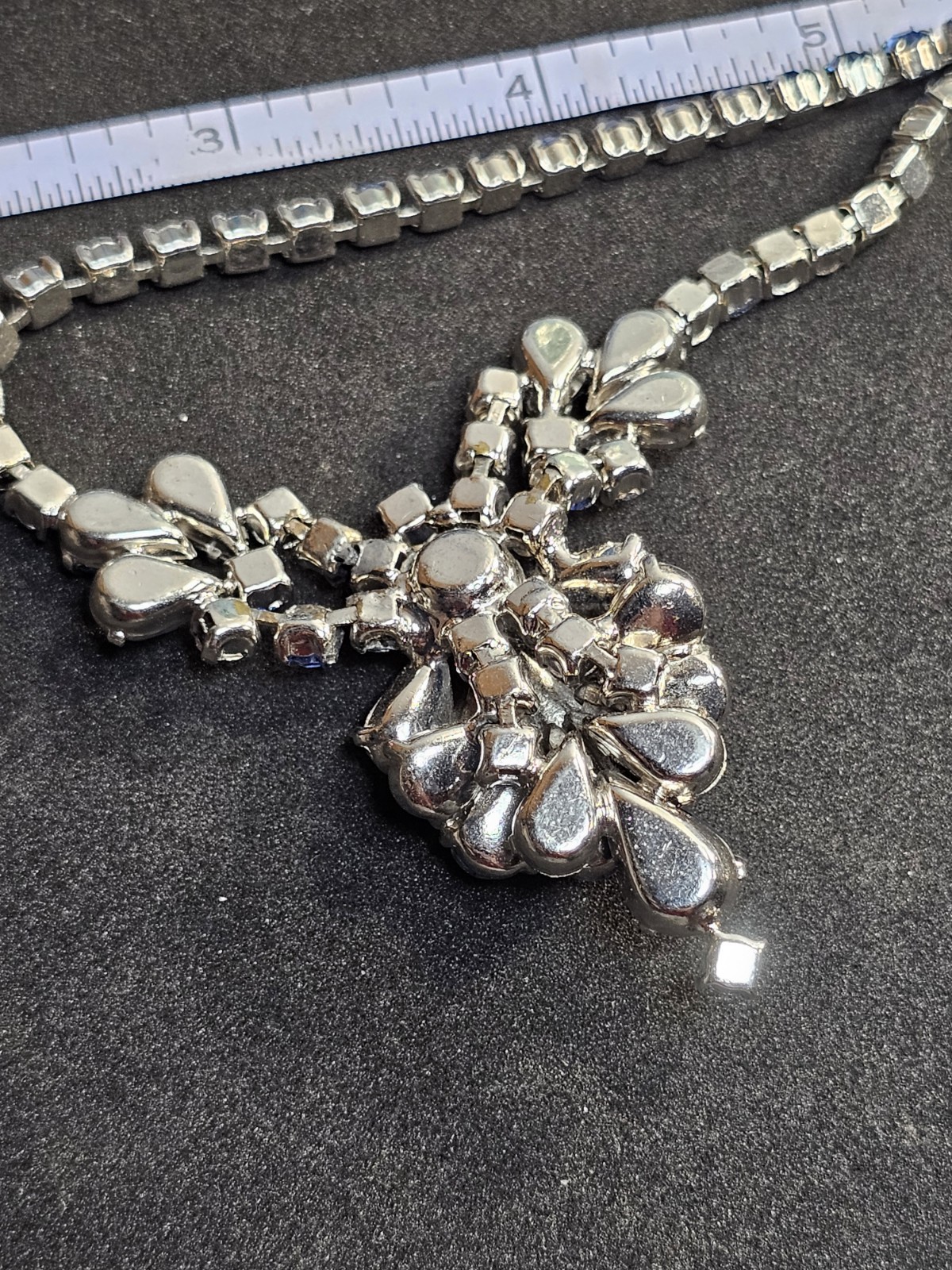 Blue Crystal Teardrop Flower Pendant Rhinestone Riviere Necklace Box 15 in