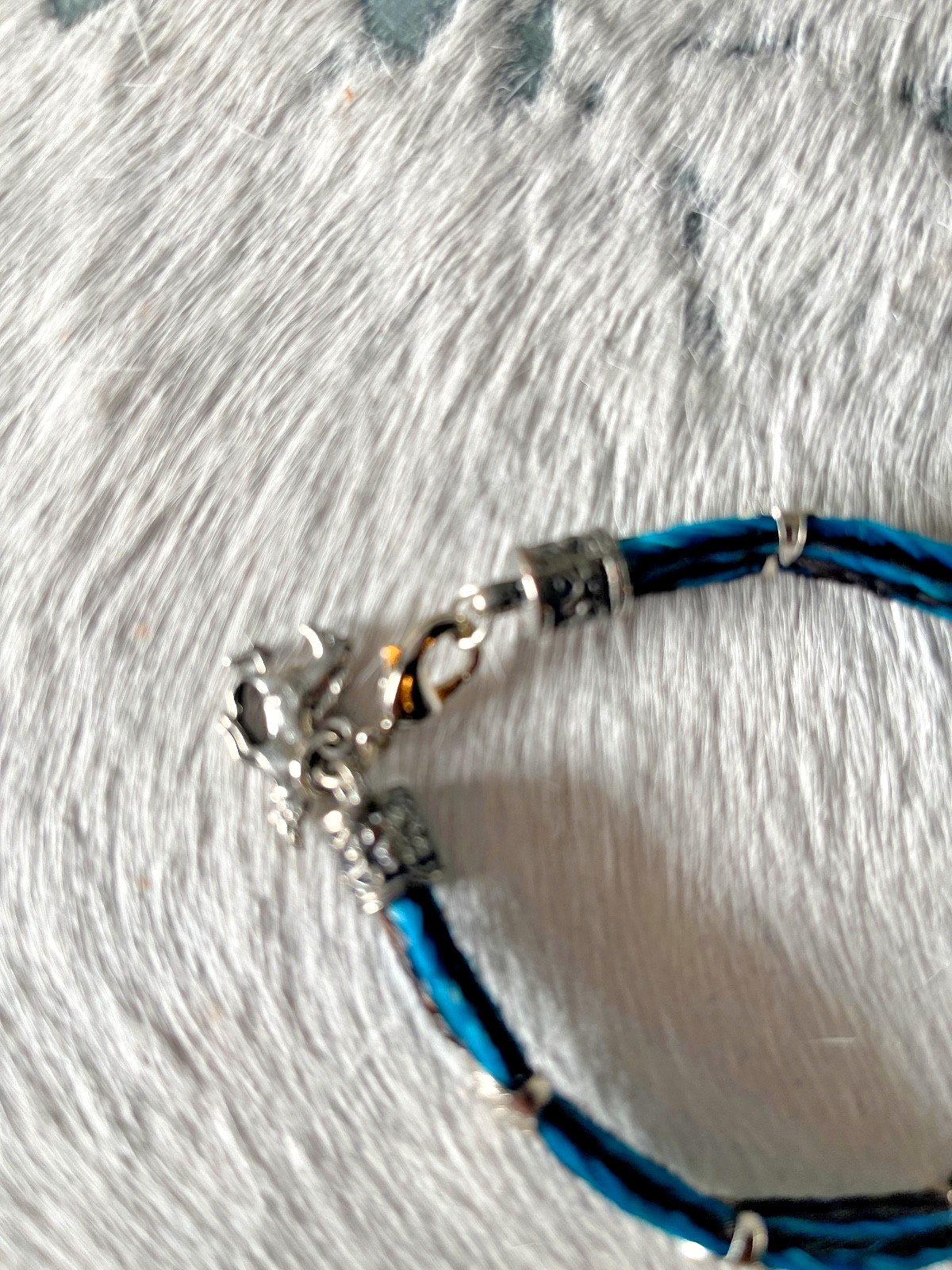 Western Womans Bracelet 7 3/4 x 3/8 in Horsehair Silver Concho Lobster Multicolo