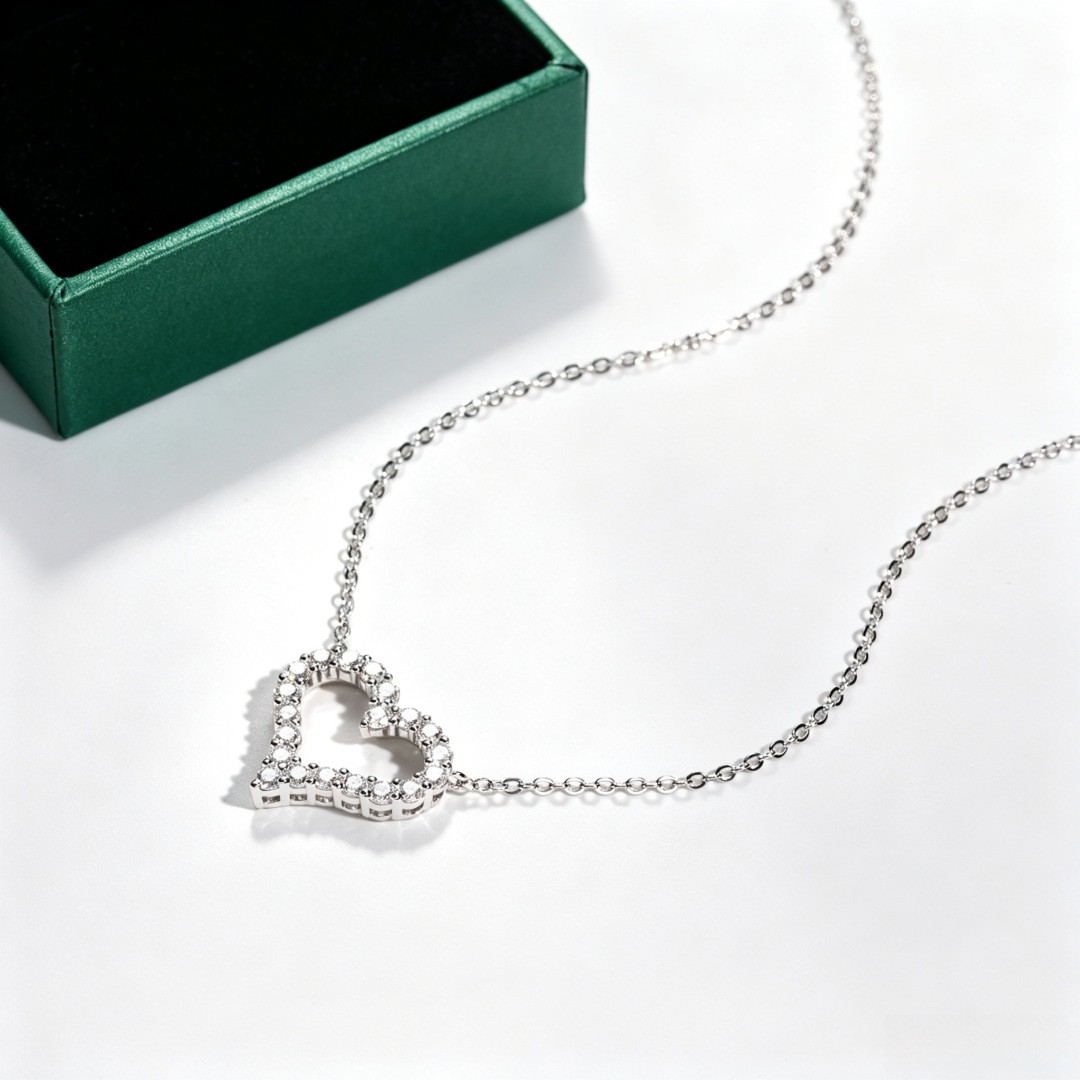 Fashion 925 Sterling Silver Moissanite Love Heart Necklace Stud Earrings Set