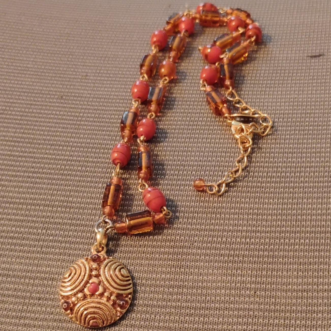 Worthington Gold Tone Link Necklace w/ Round Charm Pendant, Adjustable Lobster