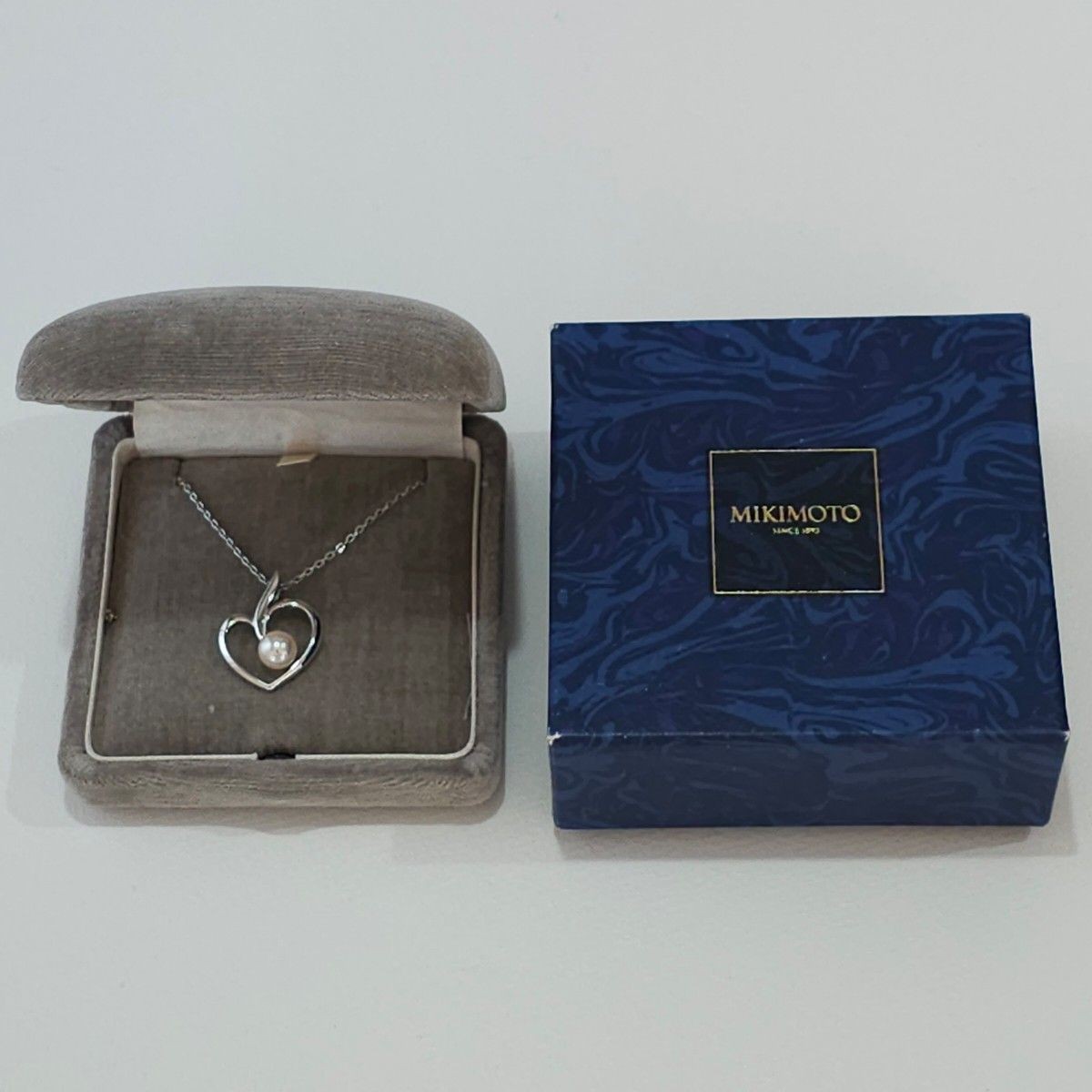 Mikimoto Pearl Necklace 925 Sterling Silver 6mm Japan Mikimoto Pearl Jewely