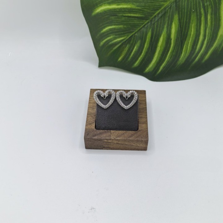 Swarovski double Swan love stud earrings