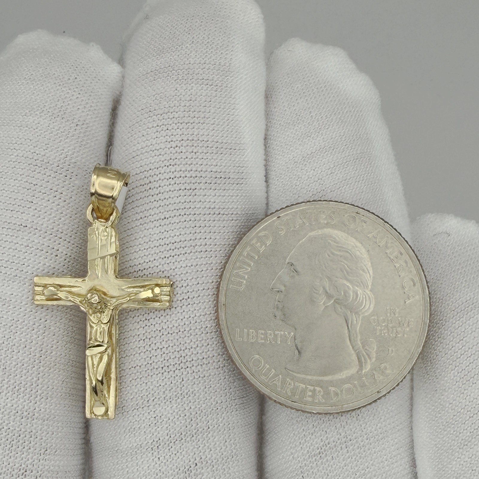 10k Yellow Gold Diamond-Cut Unisex Cross Crucifix Religious Charm Pendant
