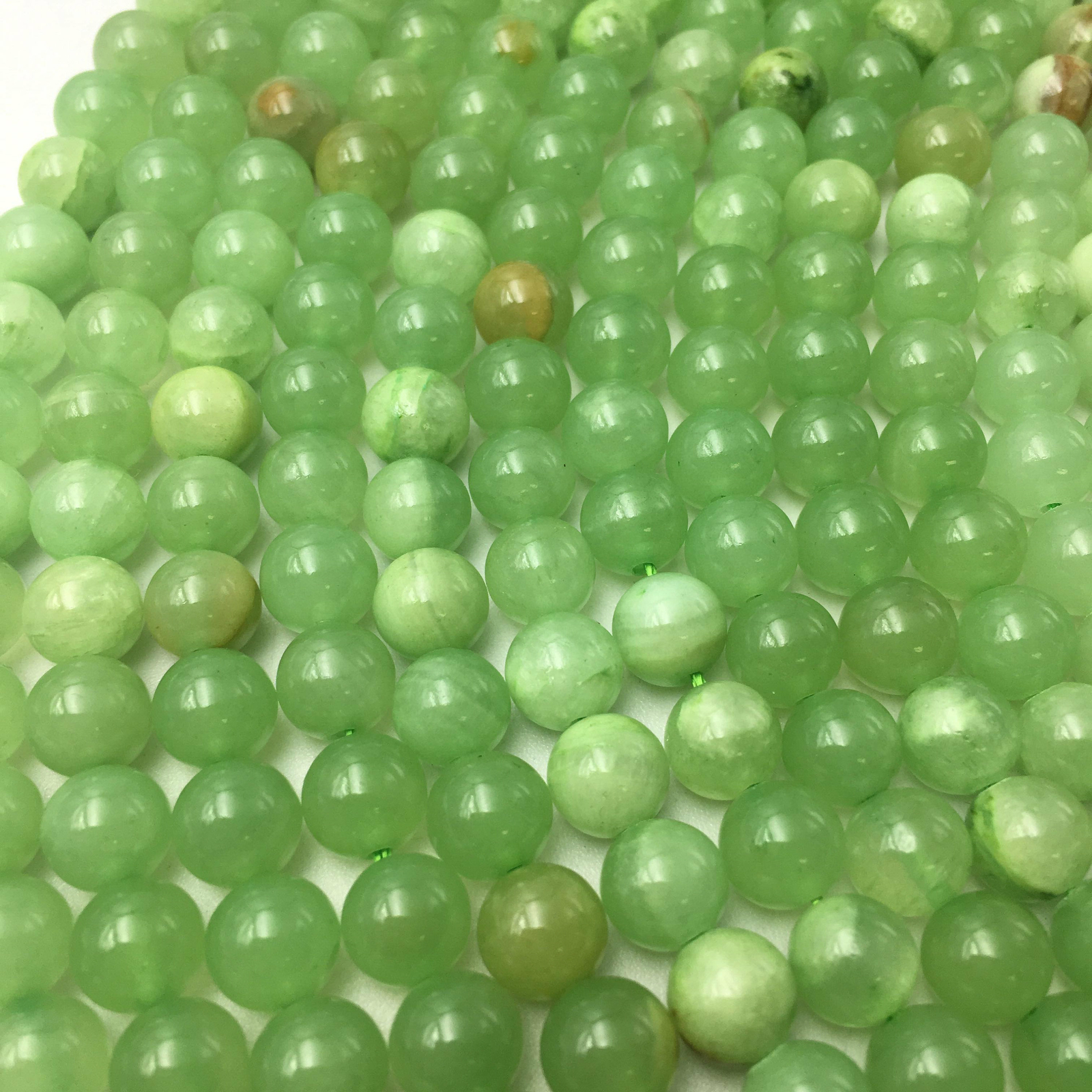 Green Flower Jade Smooth Round Beads 4mm 6mm 8mm 10mm 12mm 15.5″ Strand