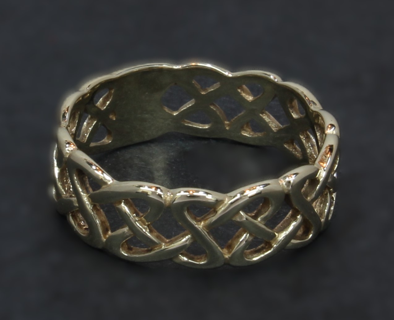 9 Carat Yellow Gold Open Celtic Band Ring Size N (80.26.295)
