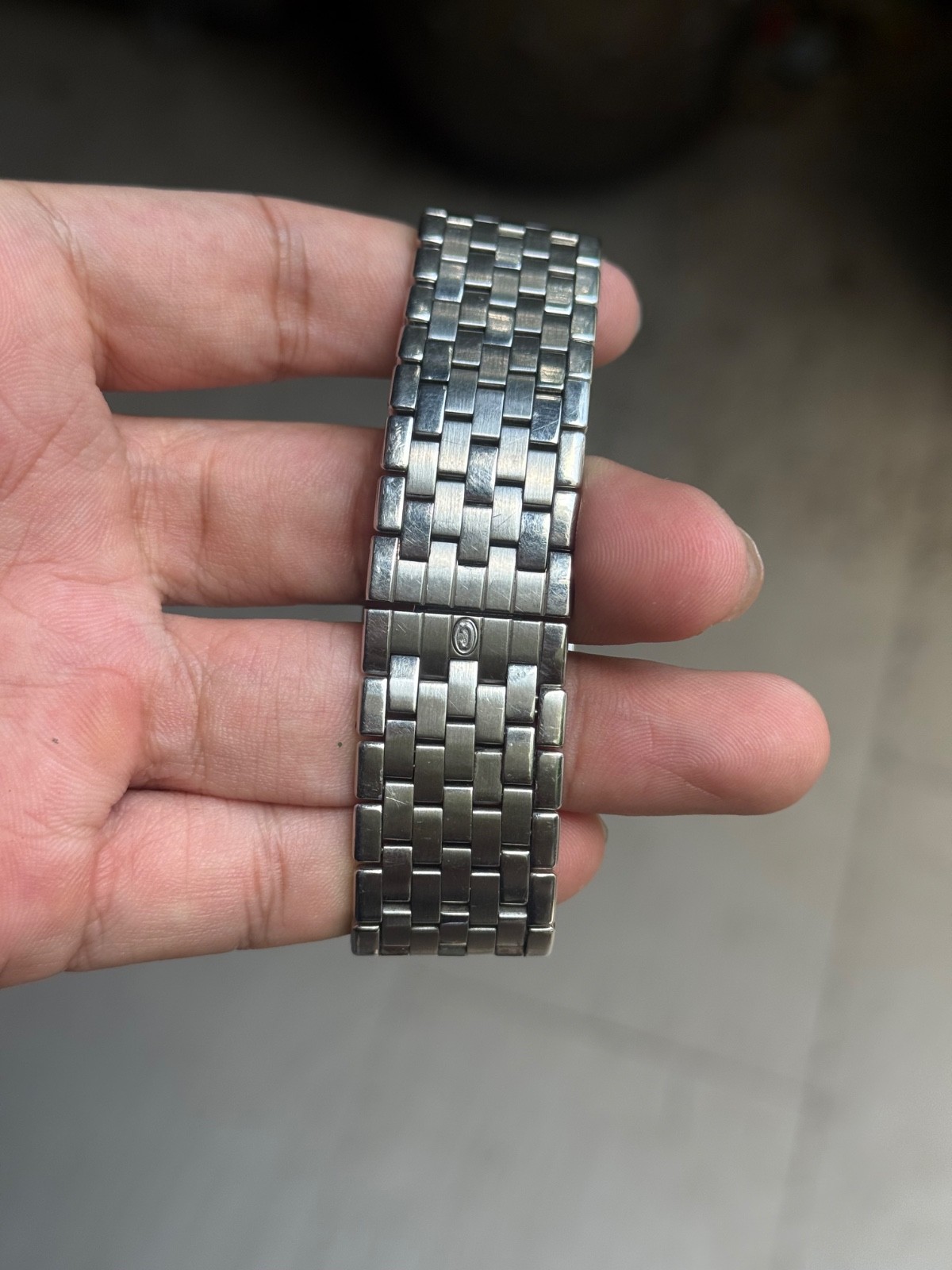 Vintage Concord Swiss Quartz Tank Watch Roman Dial Stainless Steel 26×34.5mm
